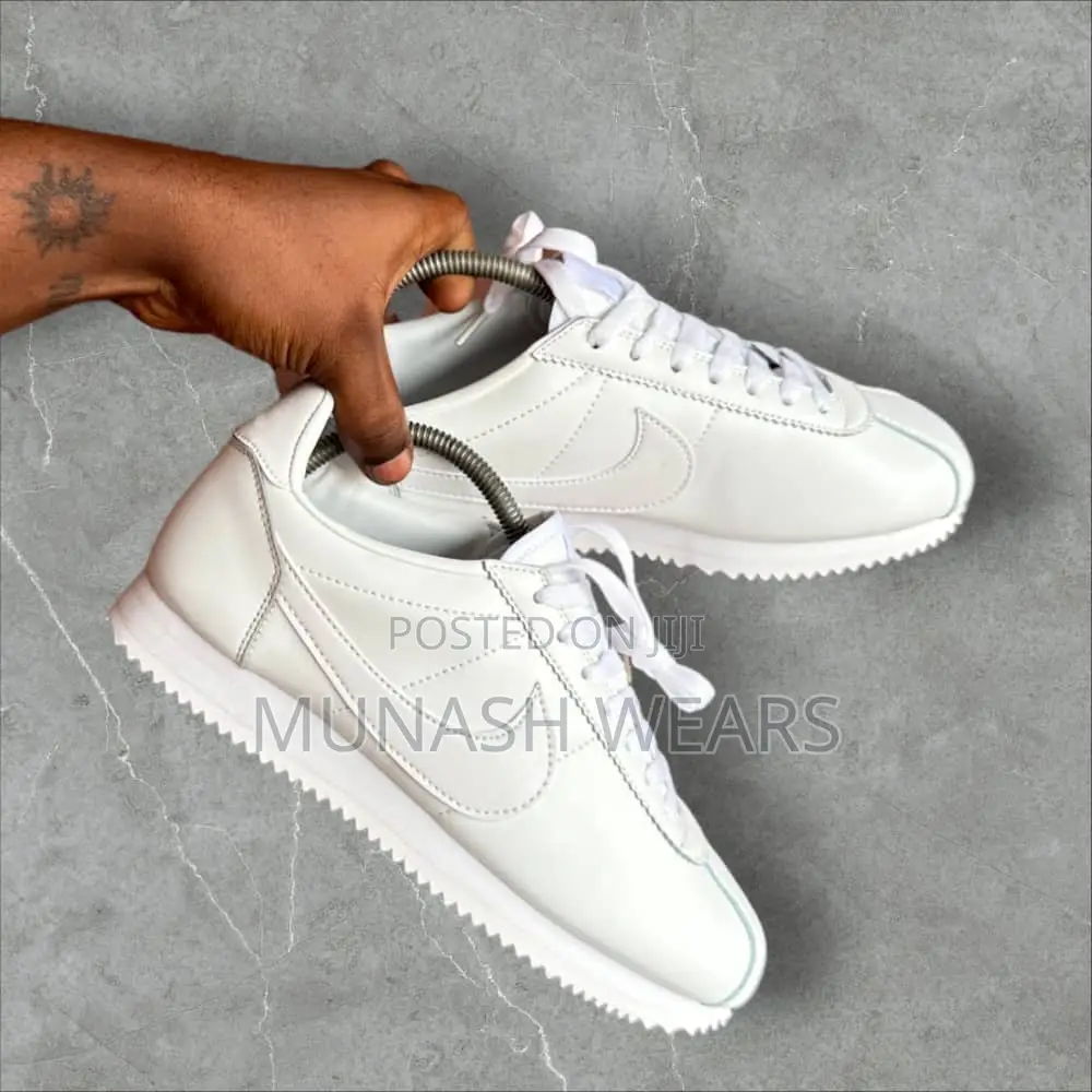 Original Nike Sneakers