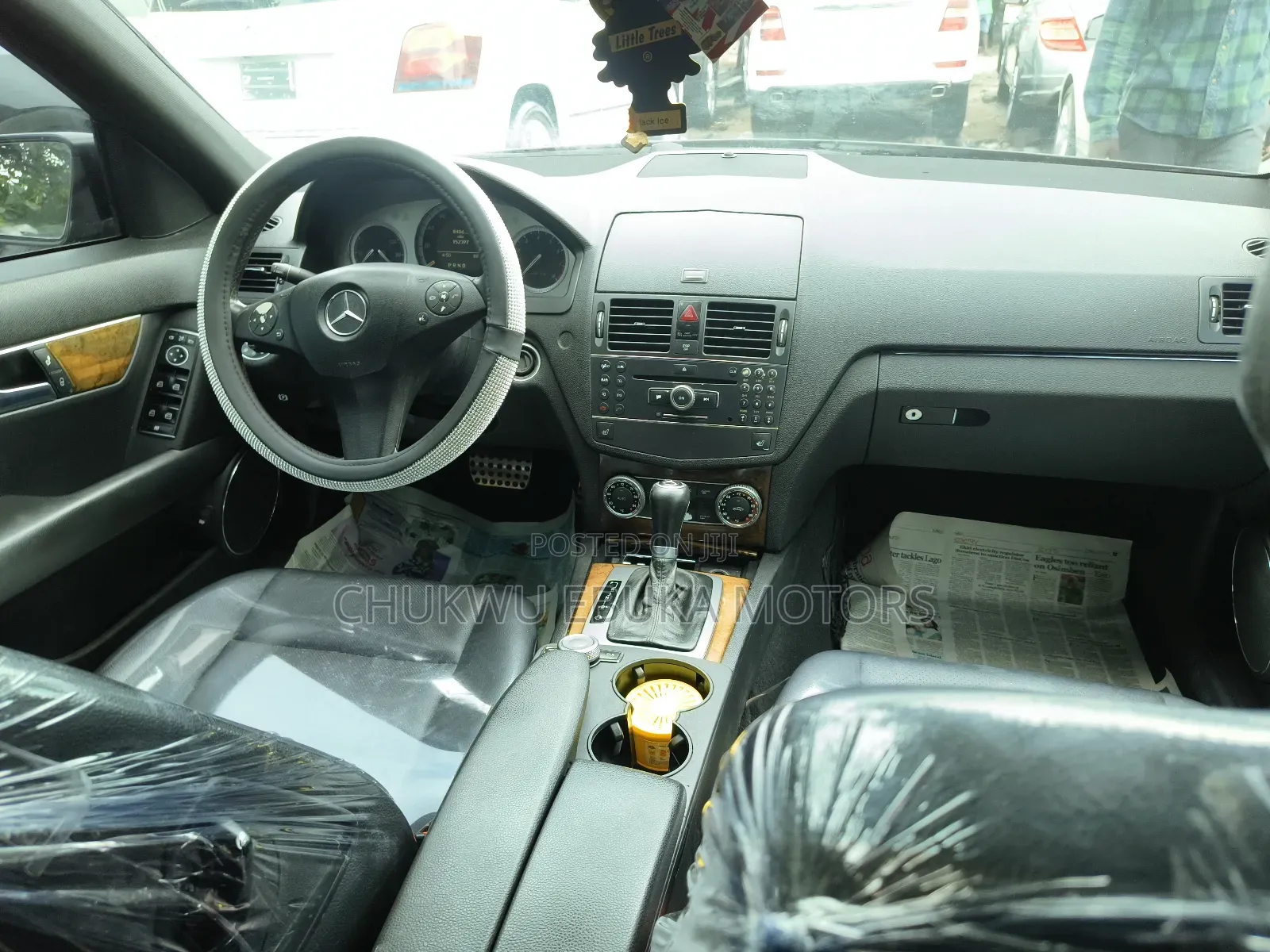 Mercedes-Benz C300 2011 Black