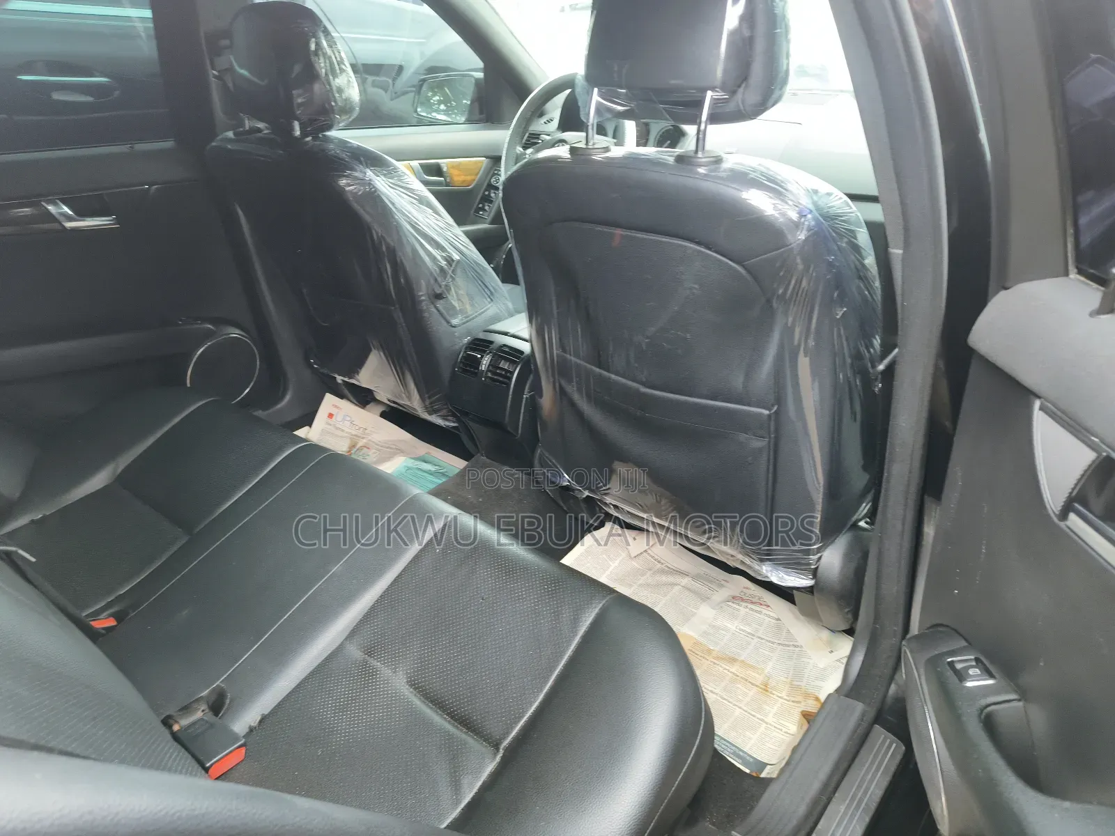 Mercedes-Benz C300 2011 Black