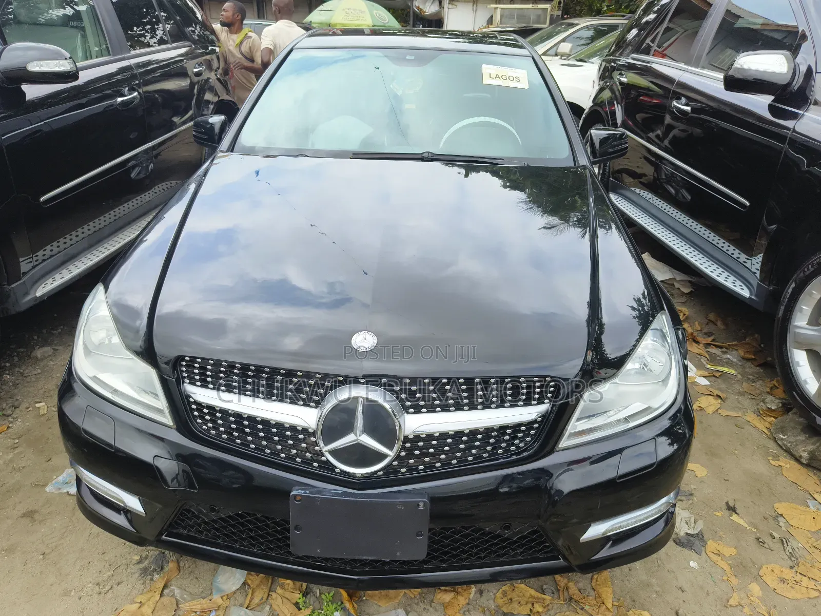 Mercedes-Benz C300 2011 Black