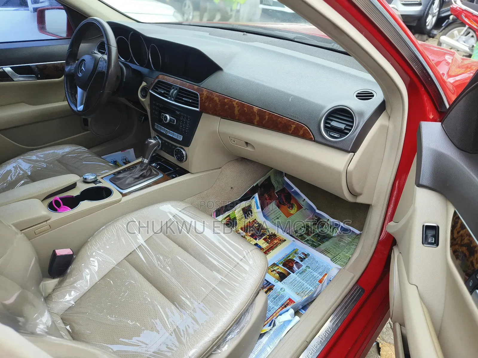 Mercedes-Benz C300 2014 Red