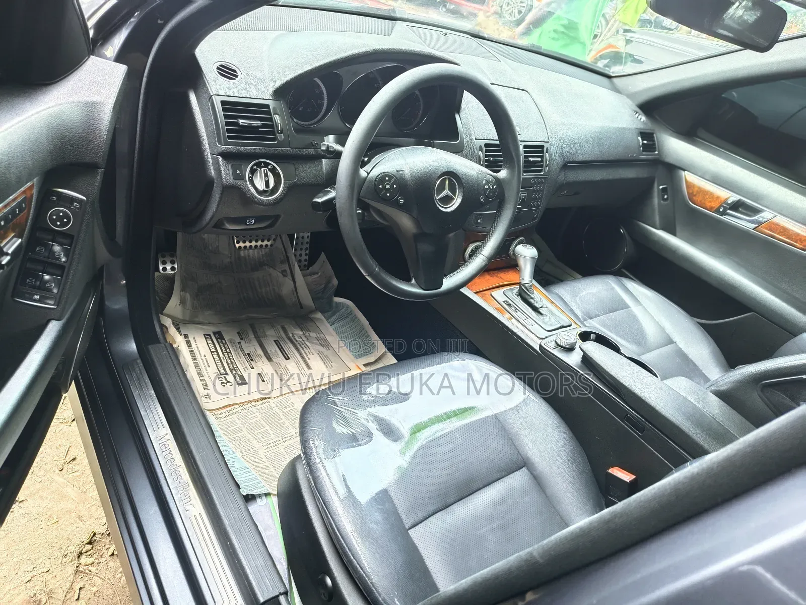 Mercedes-Benz C300 2011 Gray