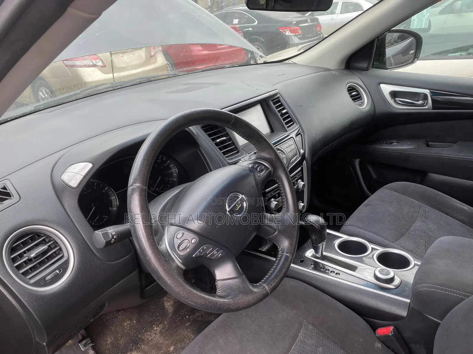 Nissan Pathfinder SV 4x4 2013 Gray