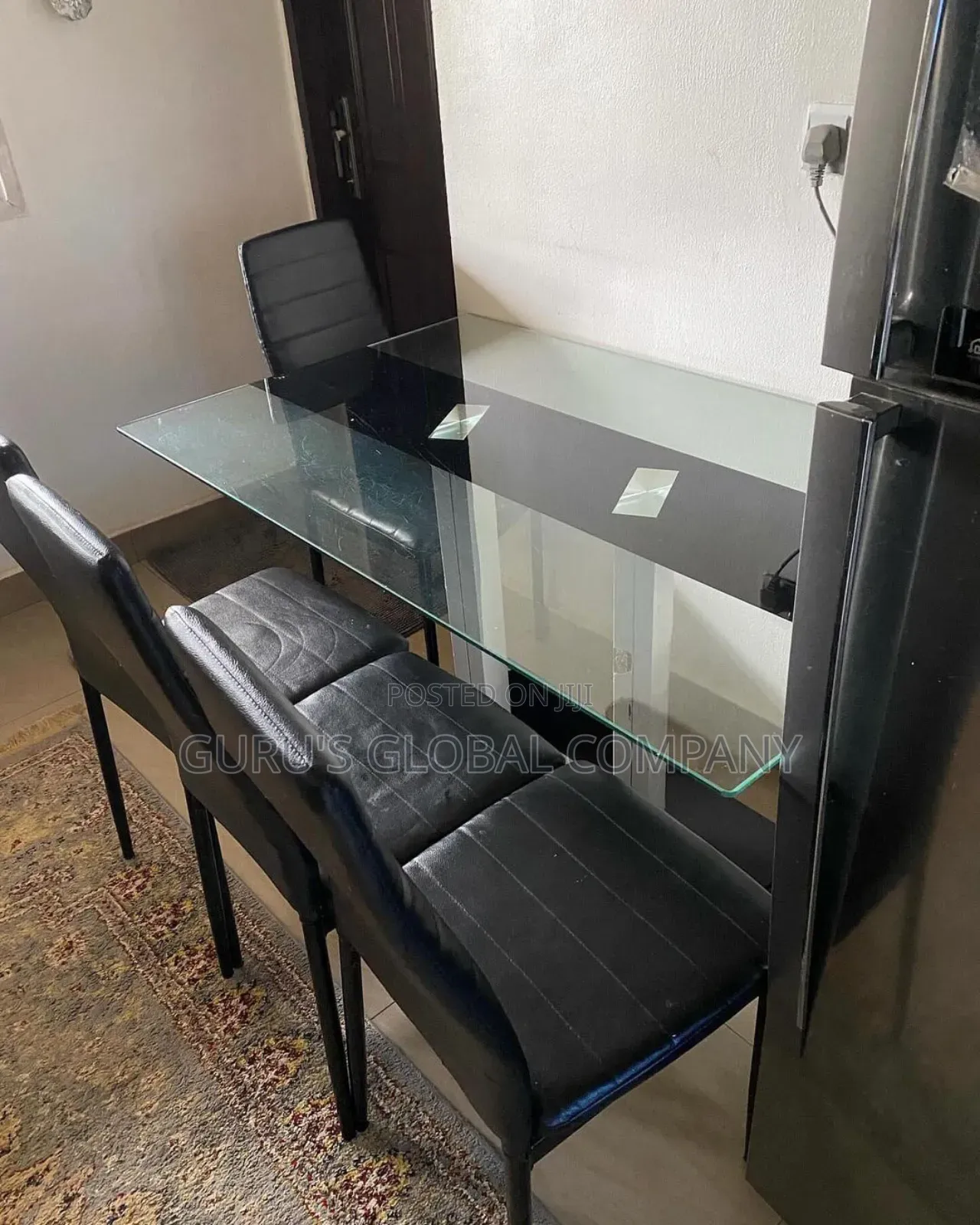 Beautiful 6 Seater Glass Dining Set