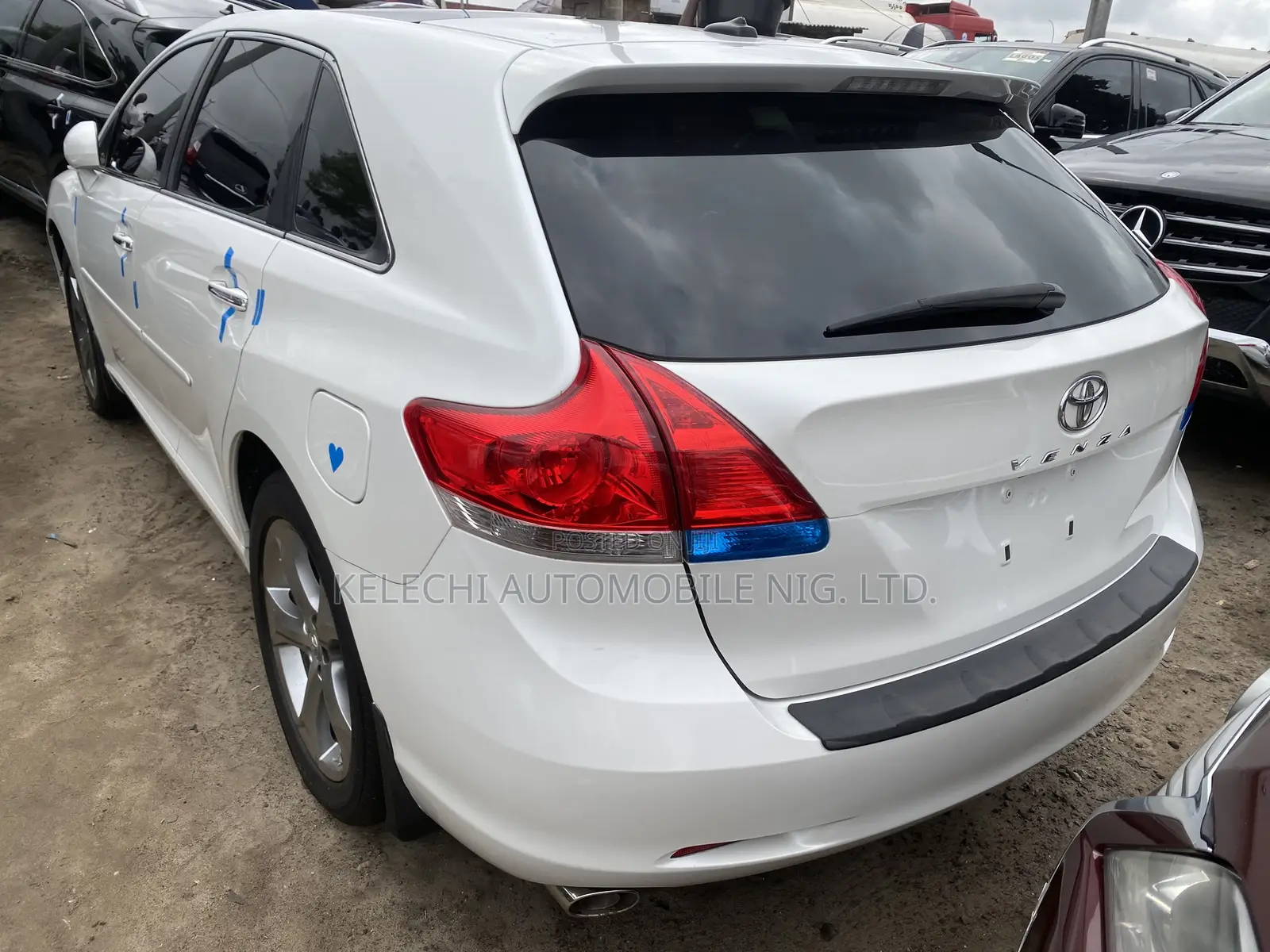 Toyota Venza V6 AWD 2010 White