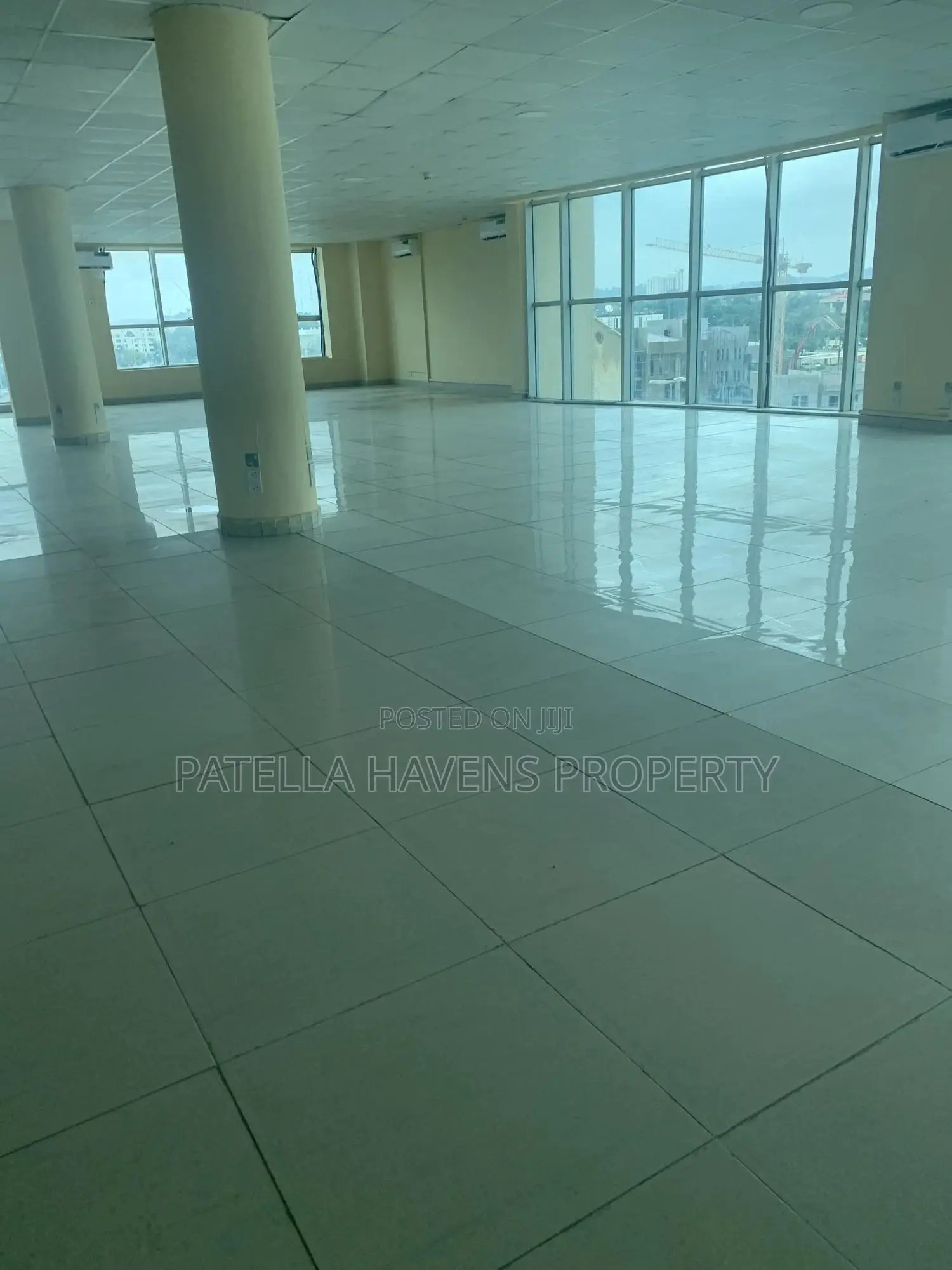 Classic And Serene Office Space In Central Area