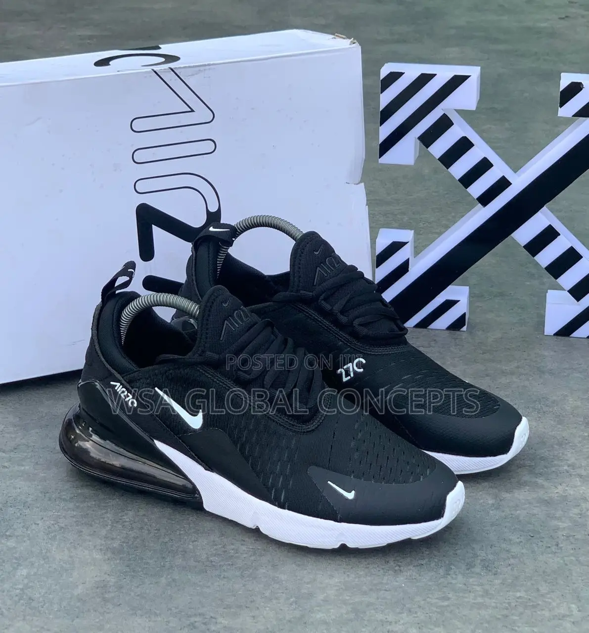 Nike Airmax 270 Black And White Sneakers