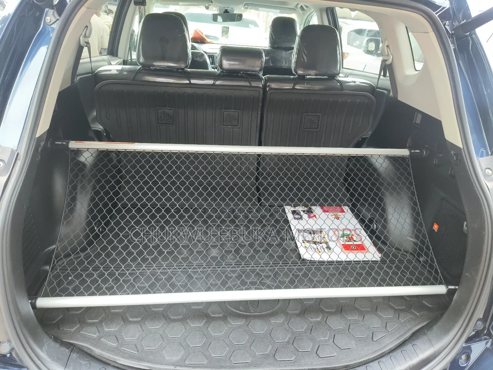 Toyota RAV4 2018 Blue