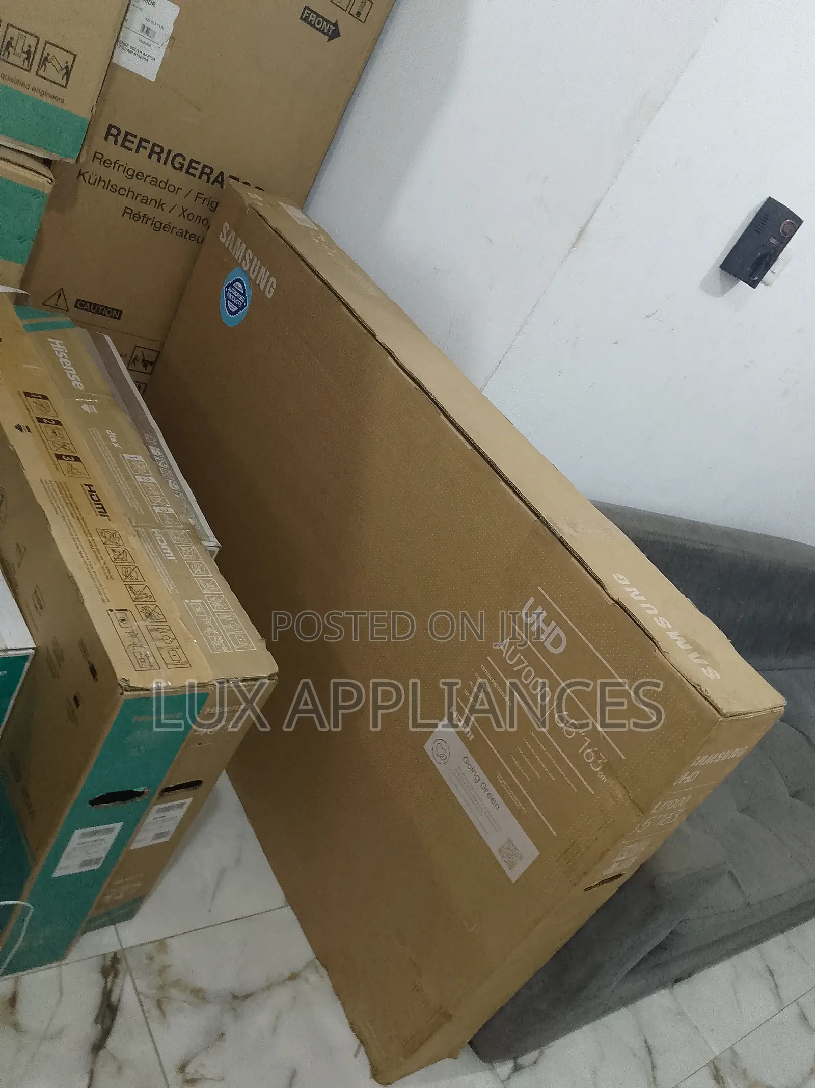 Best Selling Samsung 65 Inches UA65AU7000