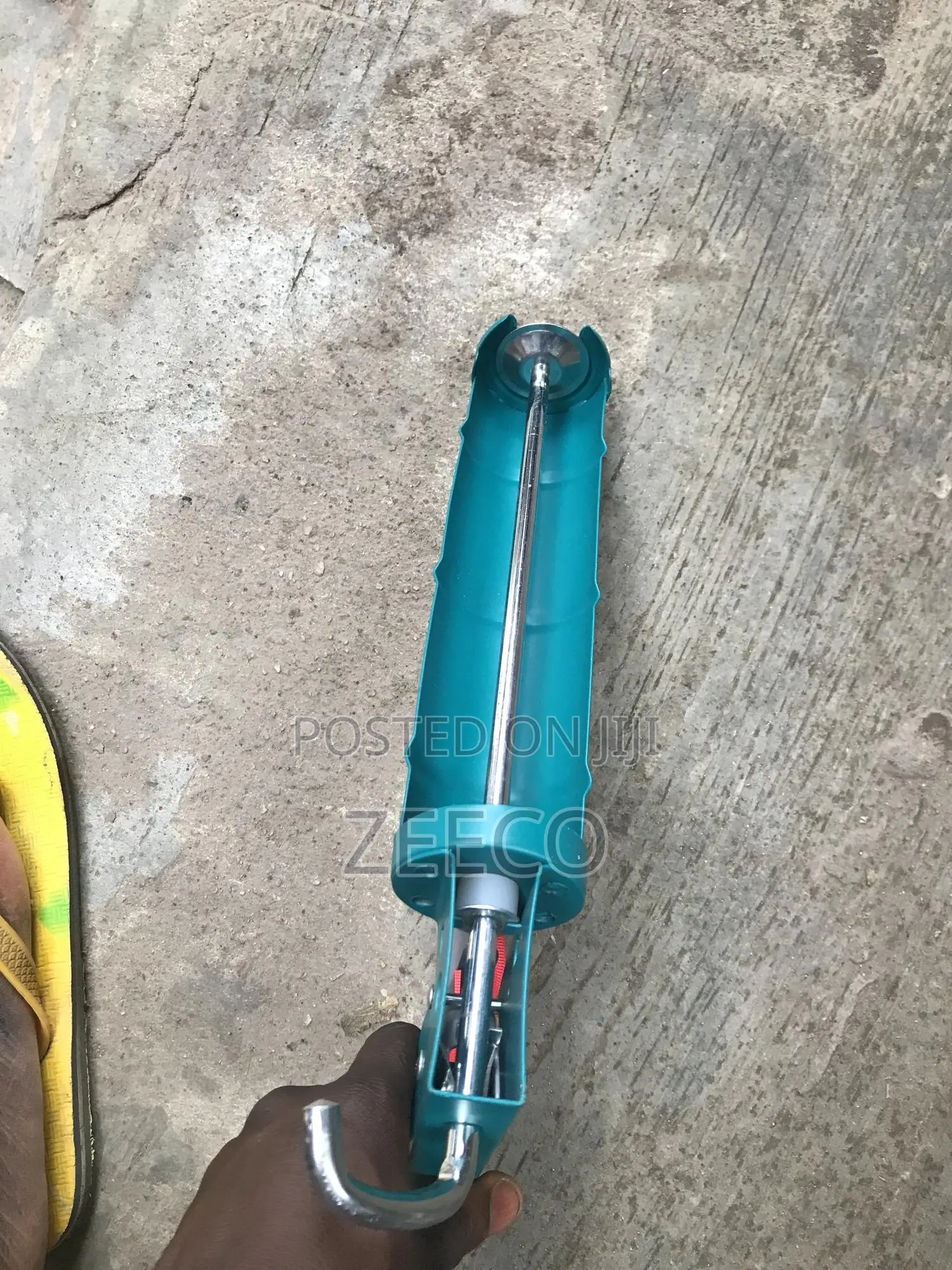 9”Caulking Gun Size 235mm Diameter 55mm