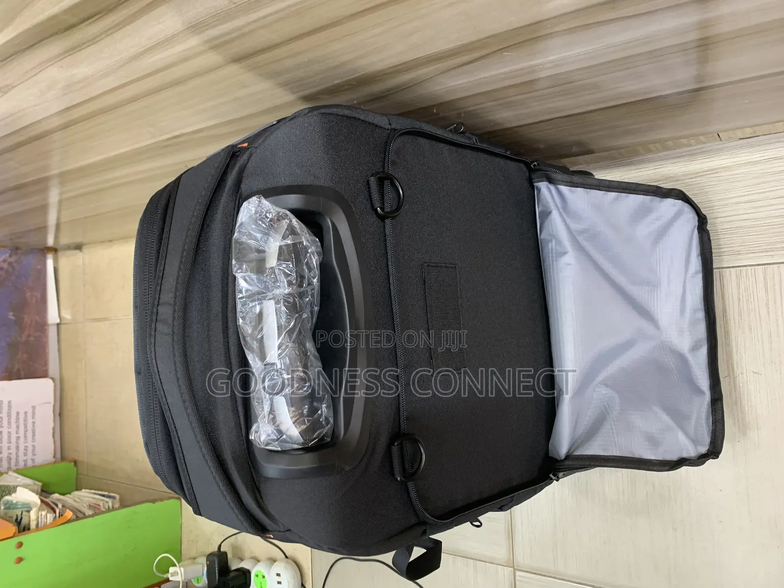 Skoto Camera, Lenses And Laptop Trolley Bag