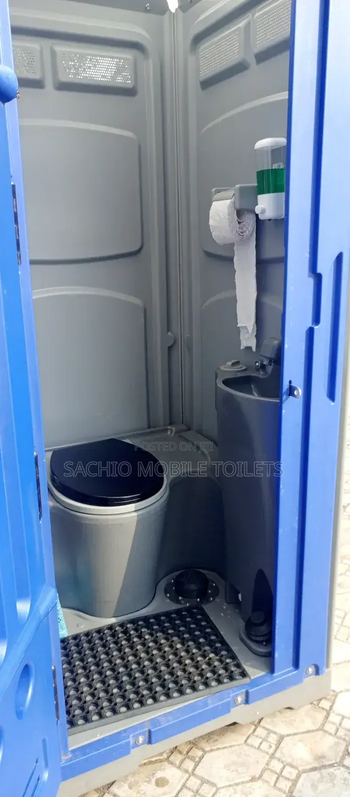 Efficient Mobile Toilet Rentals for Corporate Events