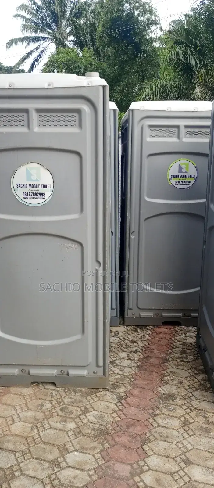On-Demand Mobile Toilet Rentals for Emergency Situations