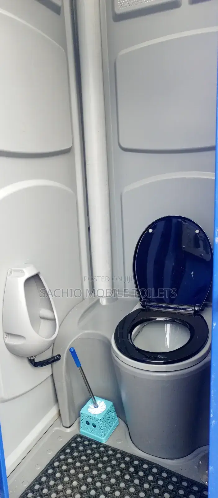 Rent Top Quality Mobile Toilets for Ceremonies