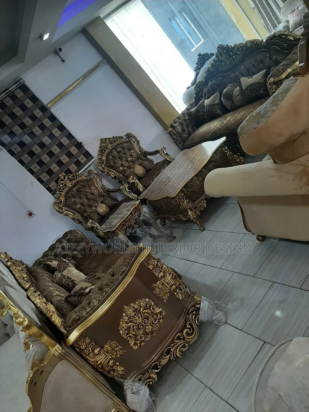 Imported Royal Sofa Chair by 7seater.