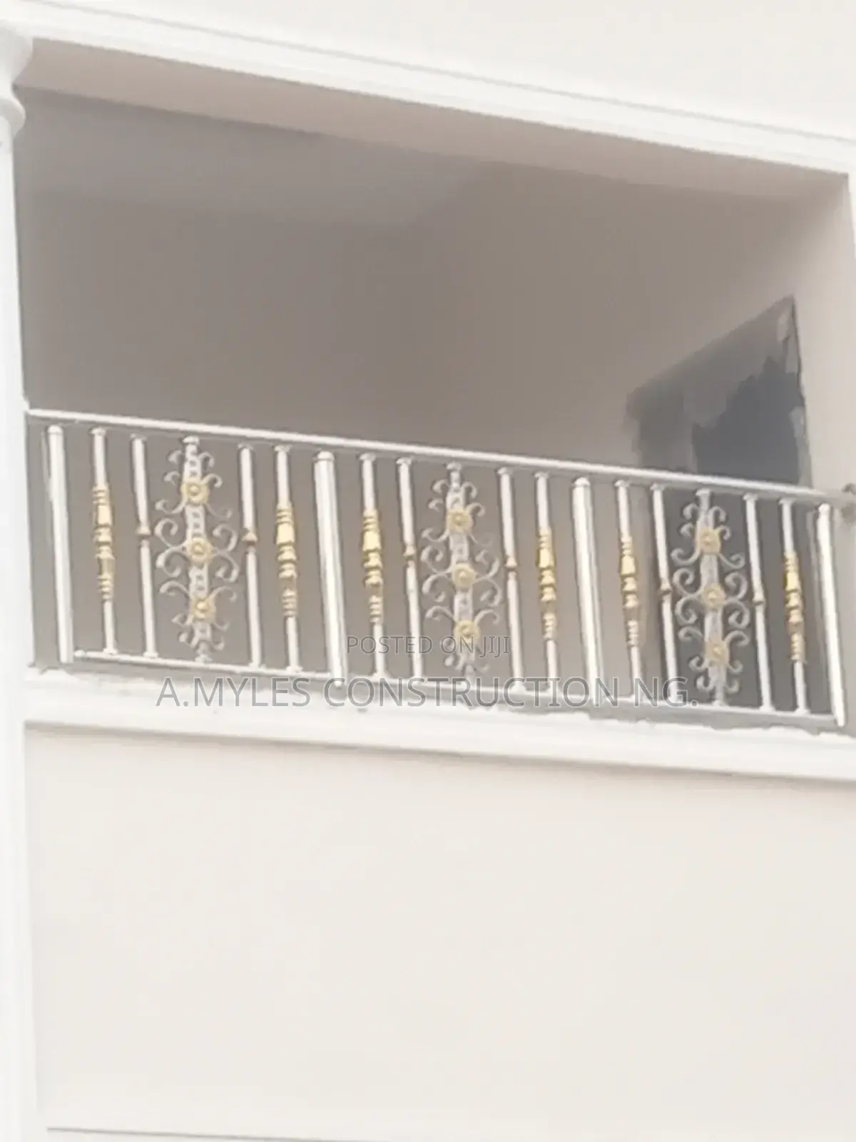 Stainless Handrail Gold Nobs