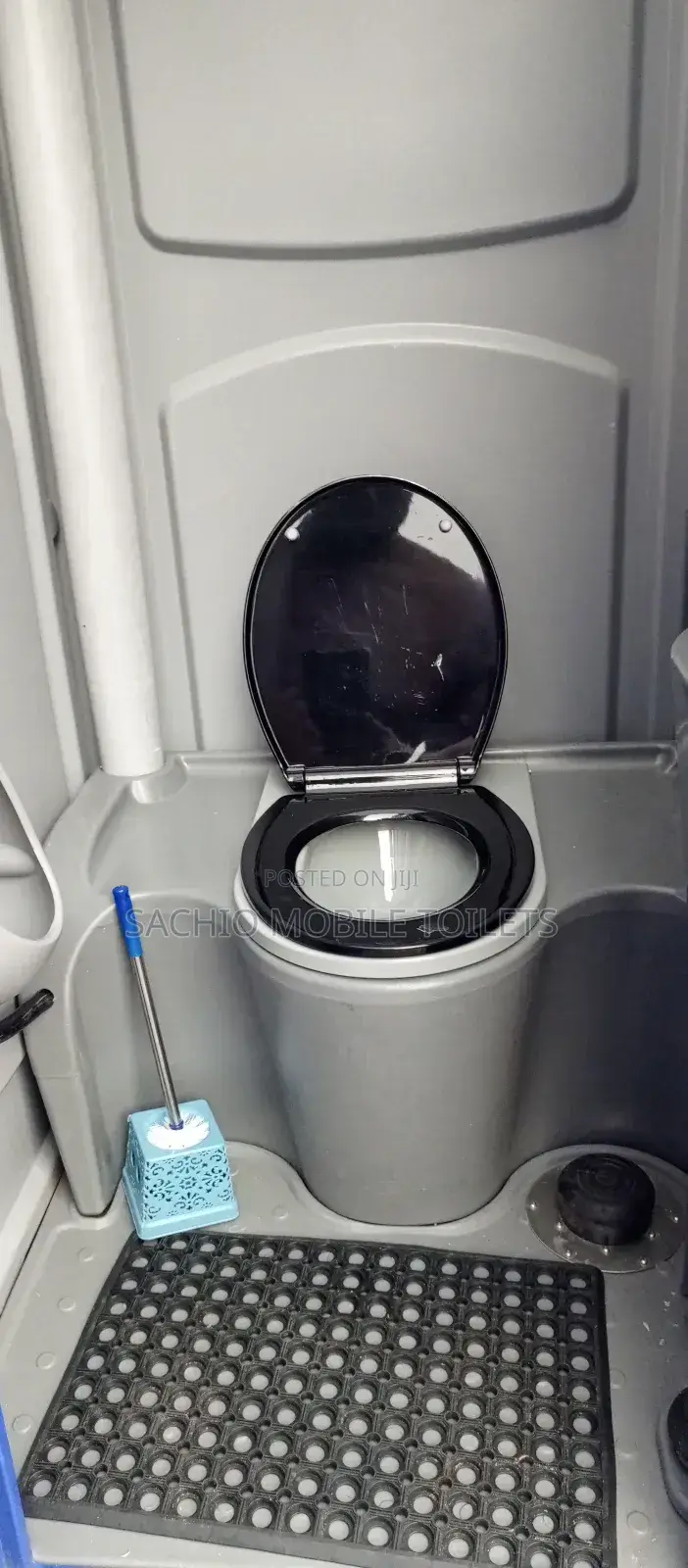 Durable Mobile Toilets for Lagos Construction Crews