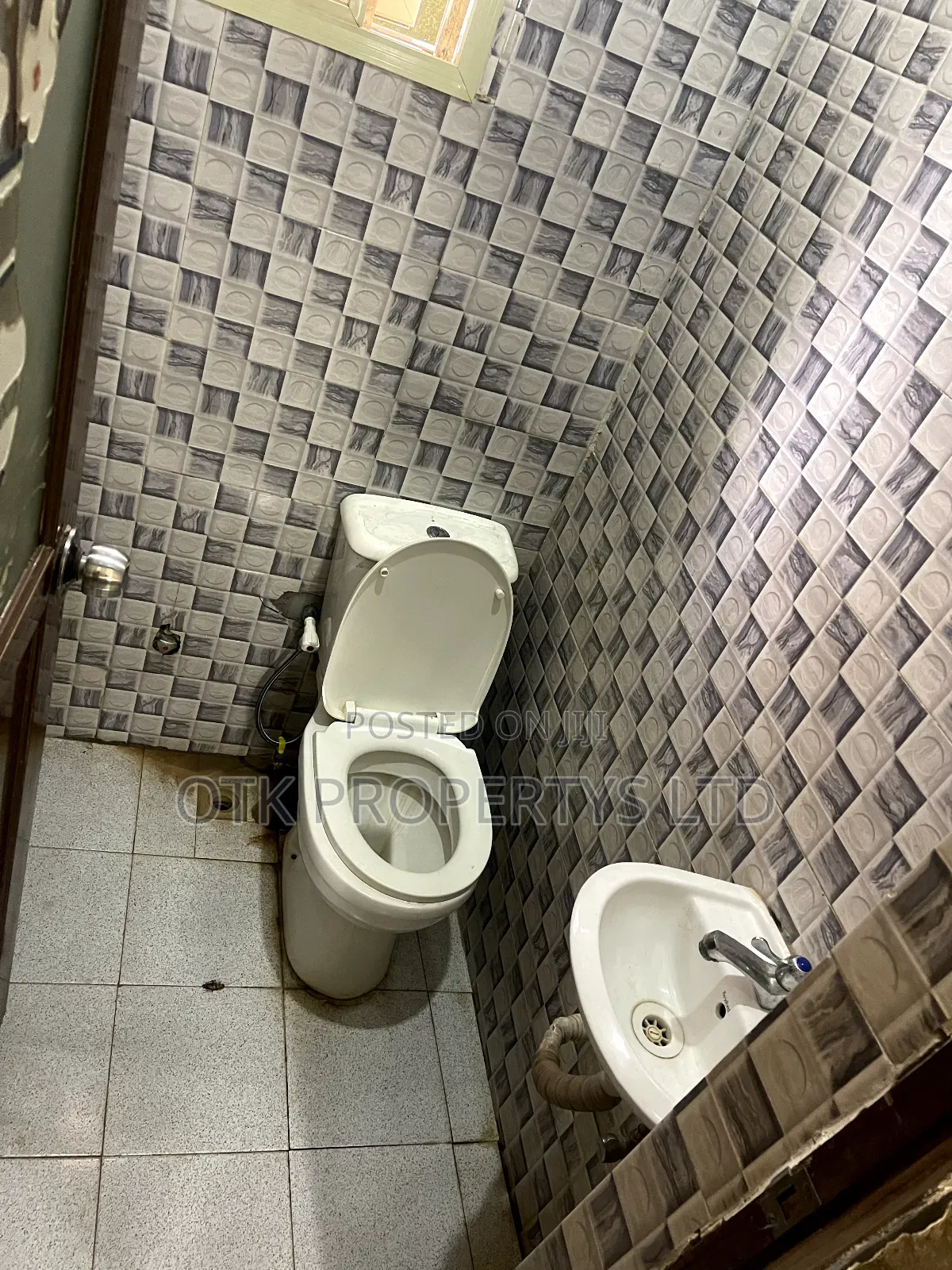 Furnished Mini Flat in Sagwari Layout, Kubwa for sale