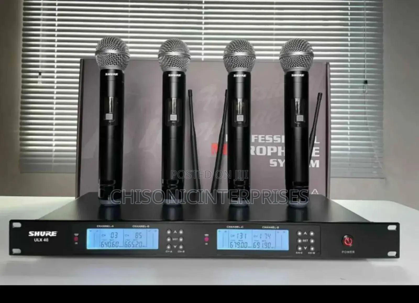 Shure Wireless Microphone 4 in 1