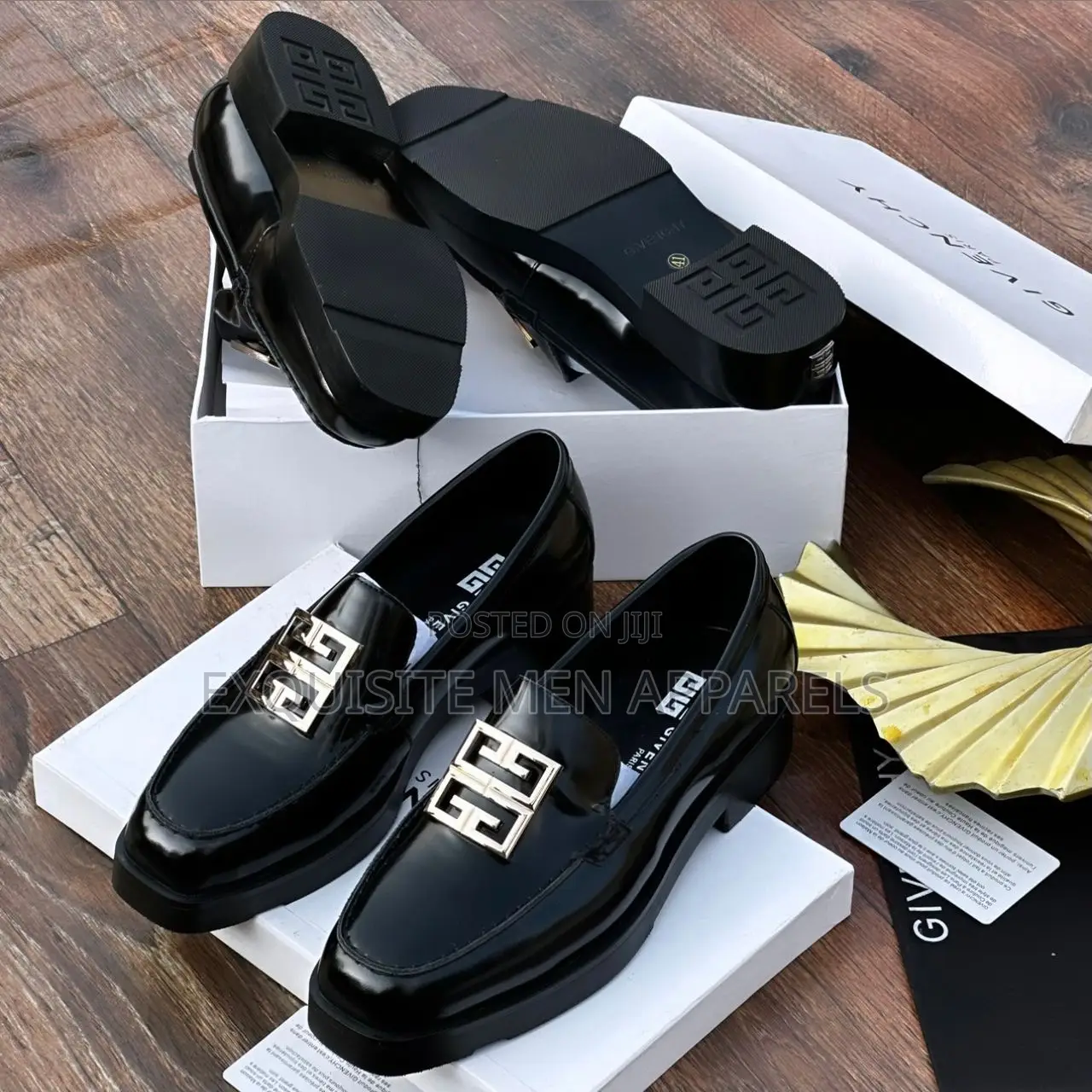 Wet-looks Givenchy Dinner Shoes For Men