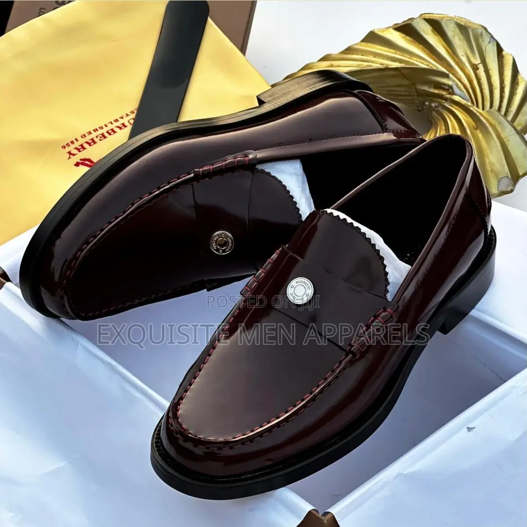 Original Burberry Wet Look Leathers Shoe for Men