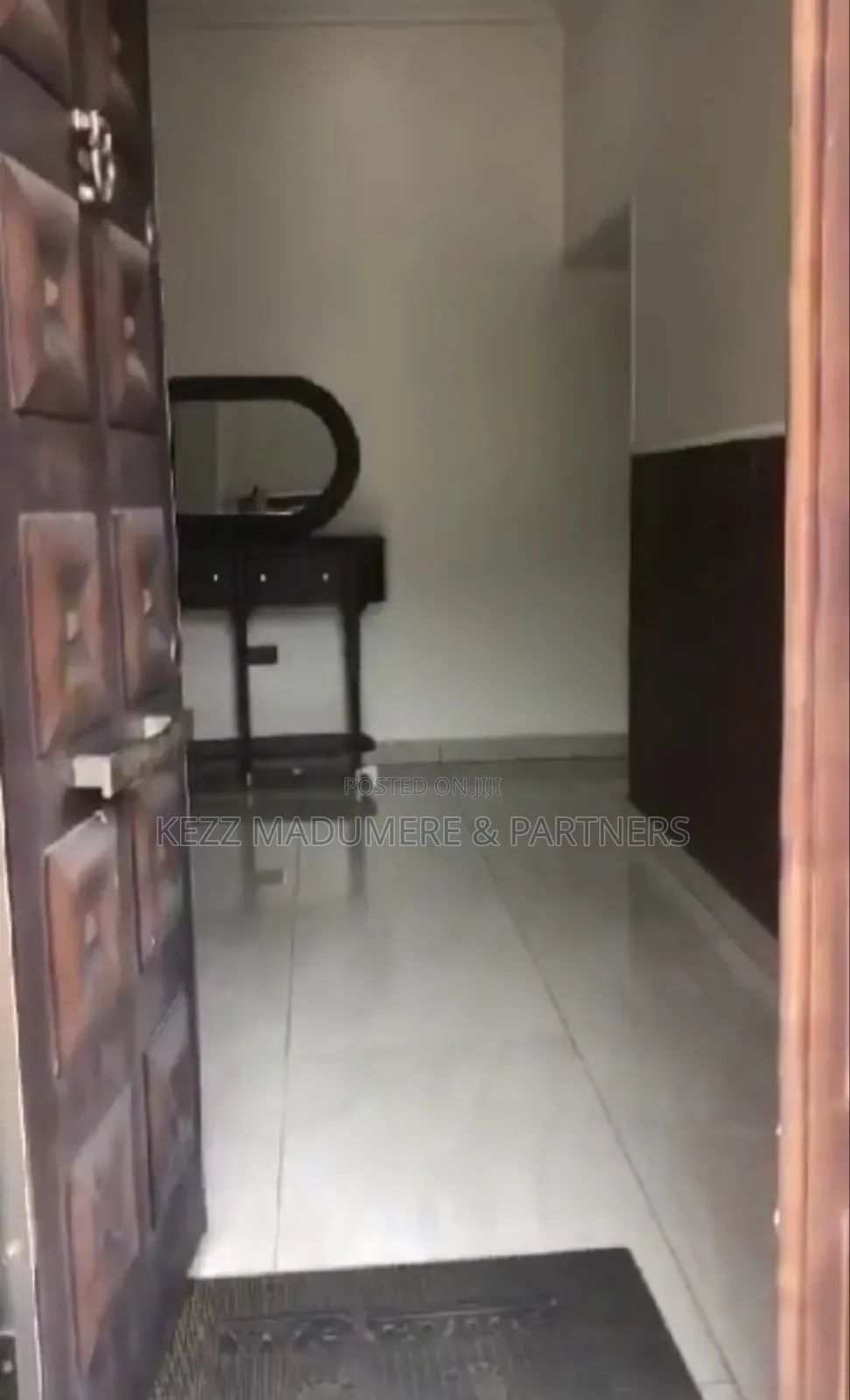 Furnished 4bdrm Duplex in Golf Estate , Dr for sale