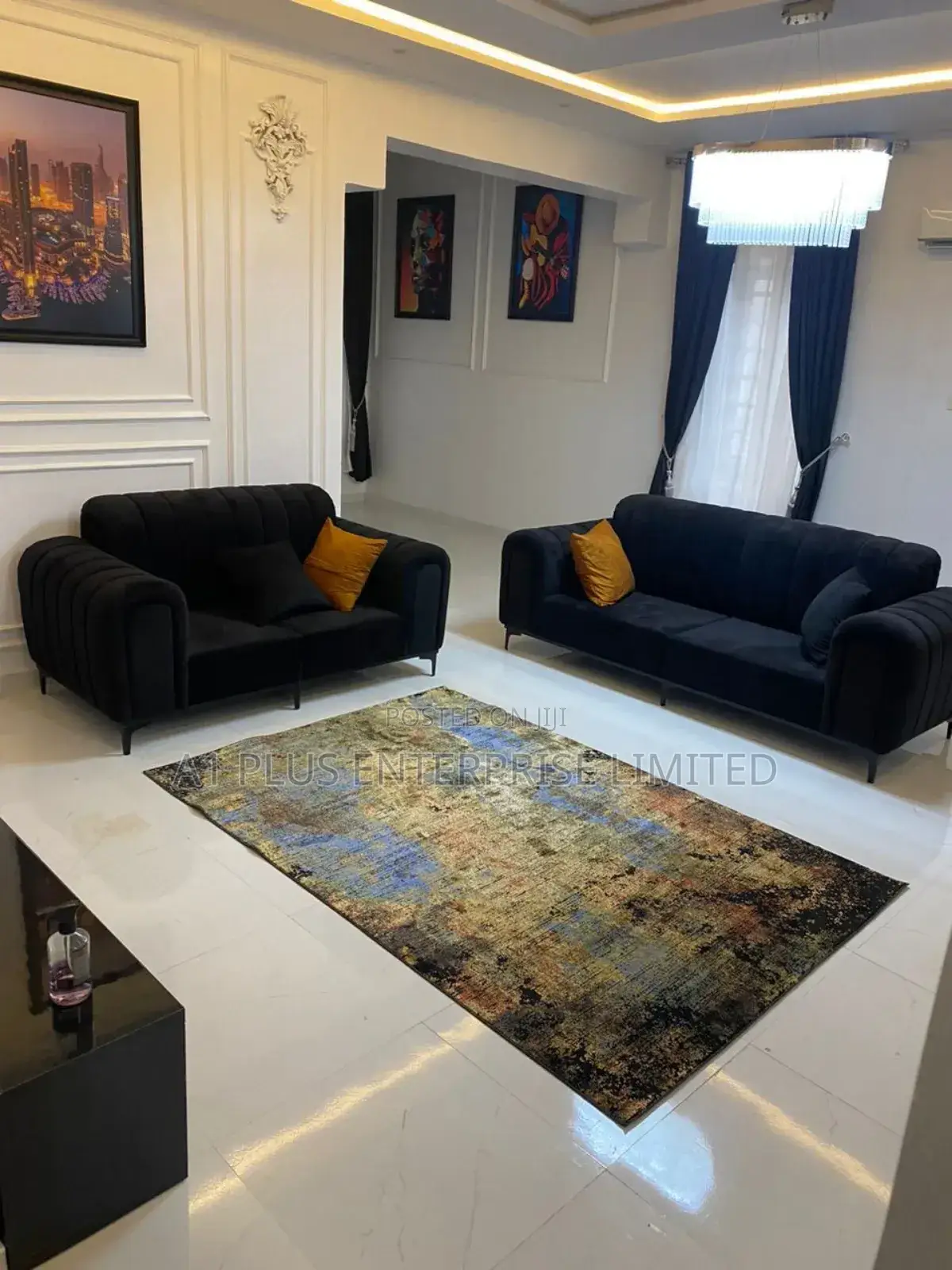 3,2 Seater Sofa In Black Finish