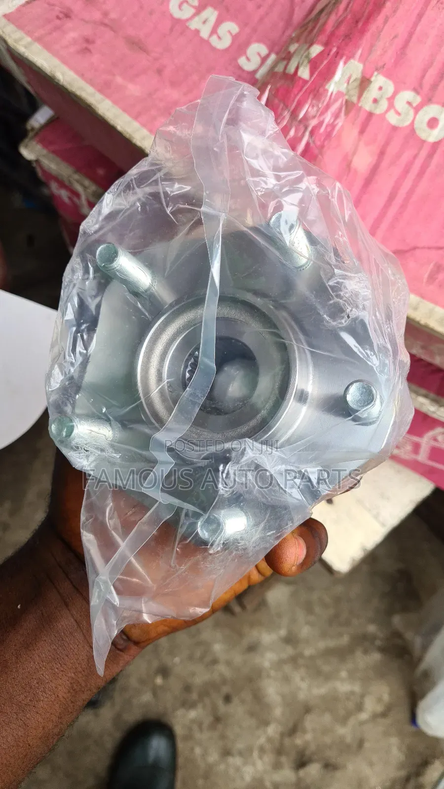 Nissan Rogue Hub 2014-2019 New Once