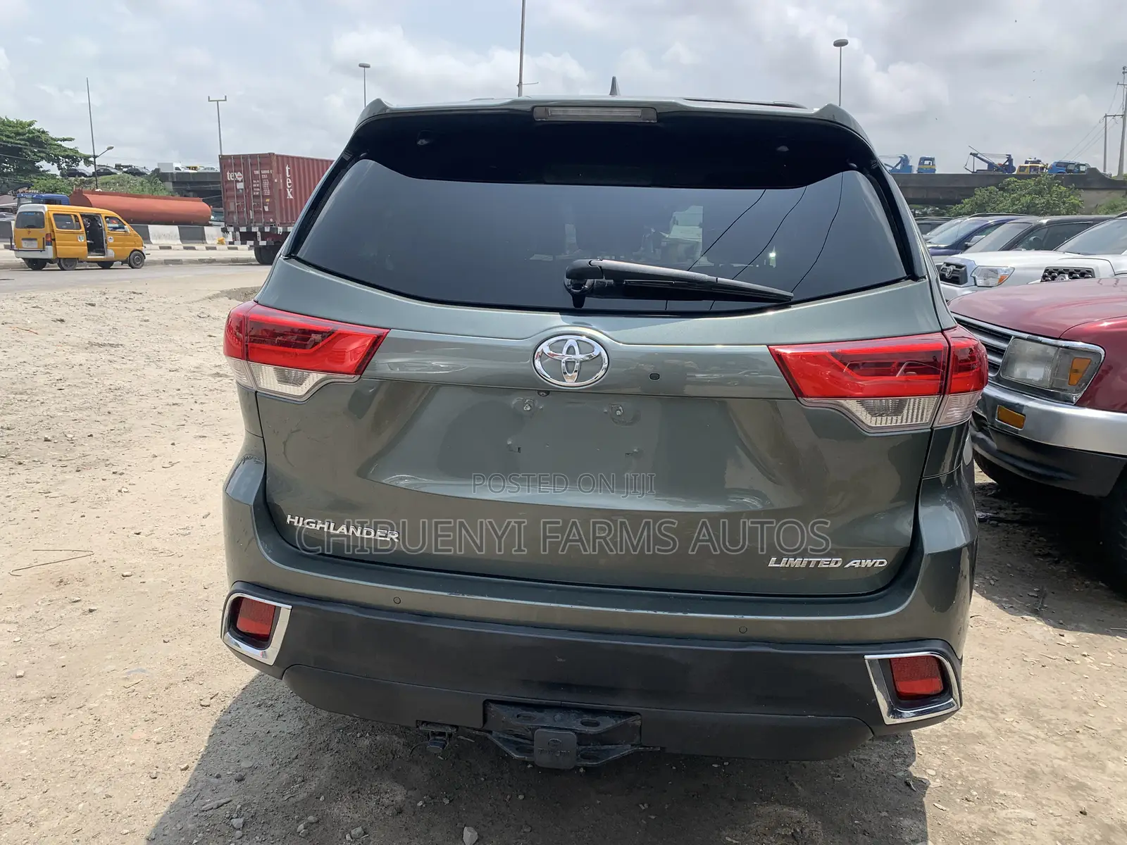 Toyota Highlander Limited 4x4 V6 (3.5L 6cyl 8A) 2017 Green