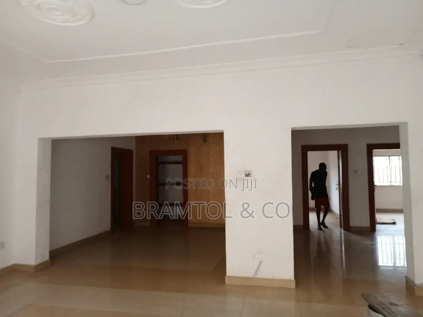 3bedroom Flat Strictly for Office Use