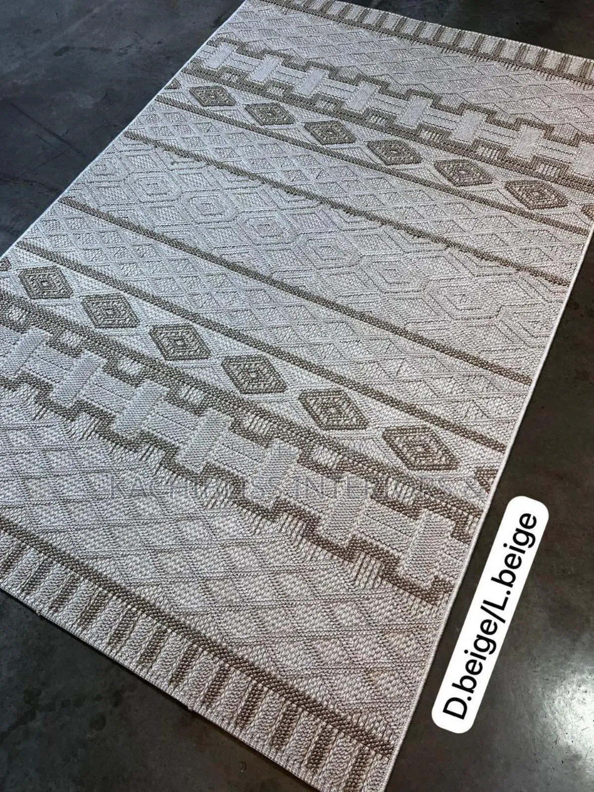 4 by 6ft Beautiful Modern Center Rugs