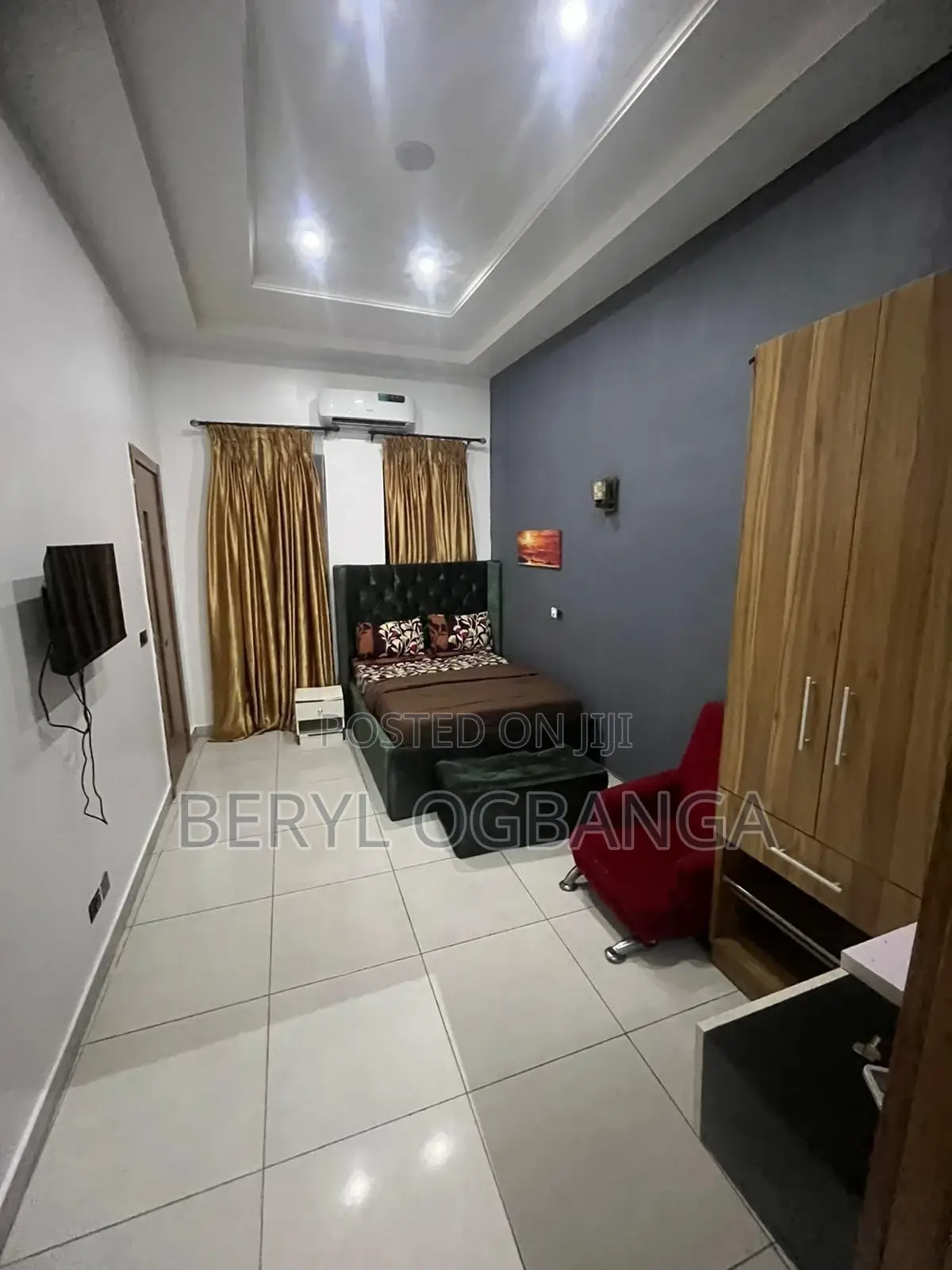 Luxurious 4 Bedroom Stand-Alone King-Sized Party Apartment
