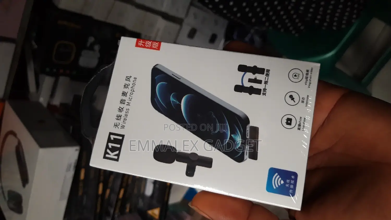  Wireless Microphone