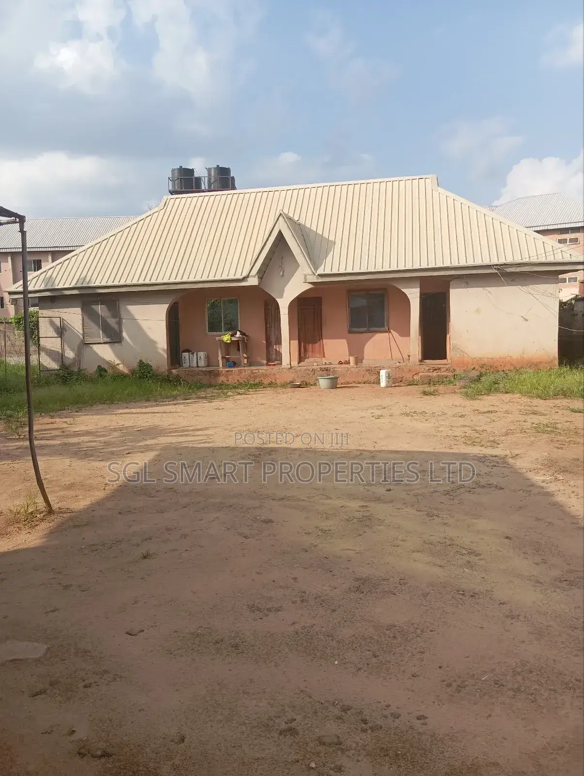 3bdrm Apartment in Agu Awka Axis for sale