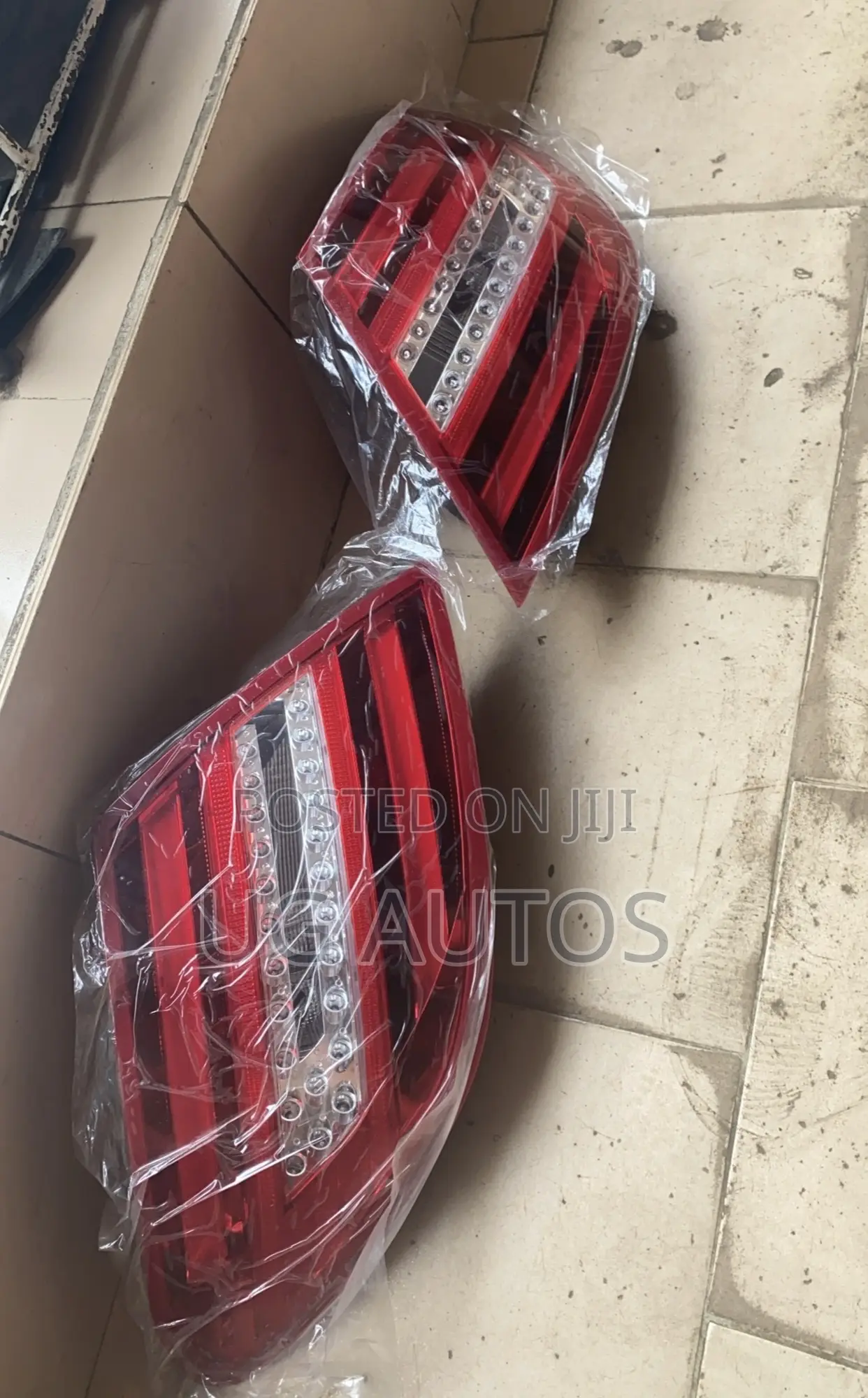 Rear Light Mercedes Benz C300 2013 (W204)