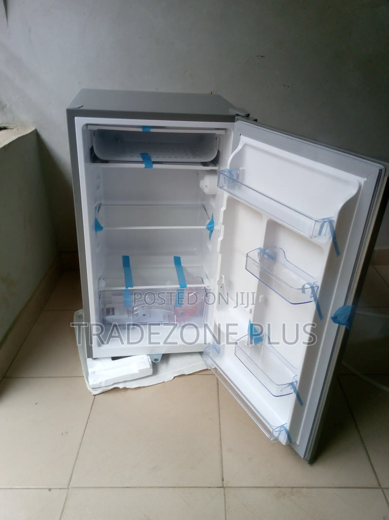Brand New Brumh Top Freezer 95ltr Fridge
