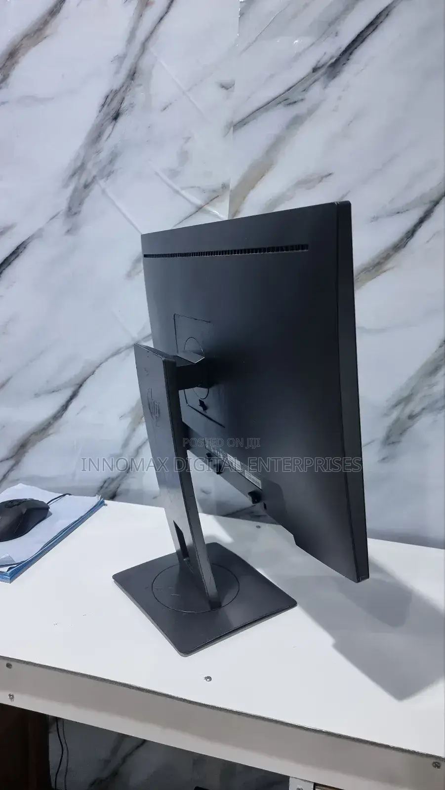 Hp Z24n 24-Inch Narrow Bezel Framless Ips Hdmi Monitor