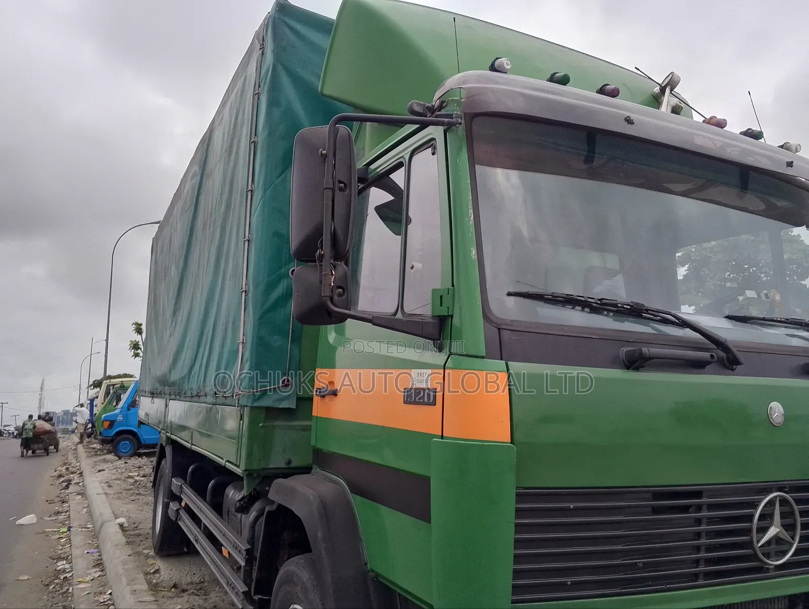 M/Benz Truck Pickup 1320 Model 
