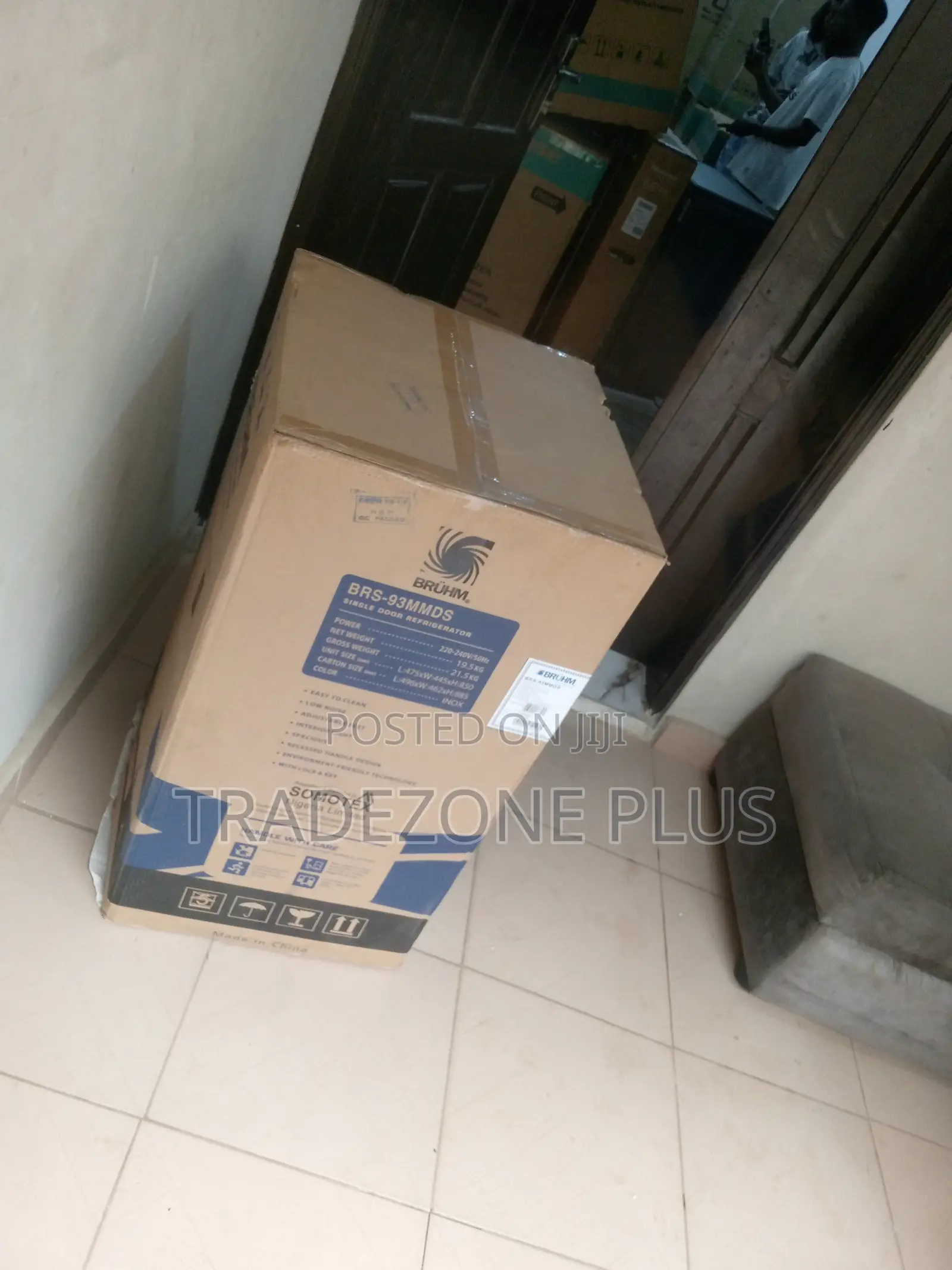 Amazing Bruhm 90ltrstop Freezer Refrigerator With Lock