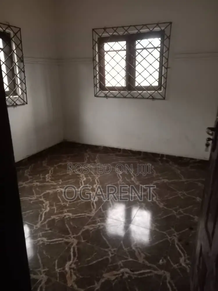 Furnished 2bdrm Apartment in Pz Sapele Road, Benin City for rent