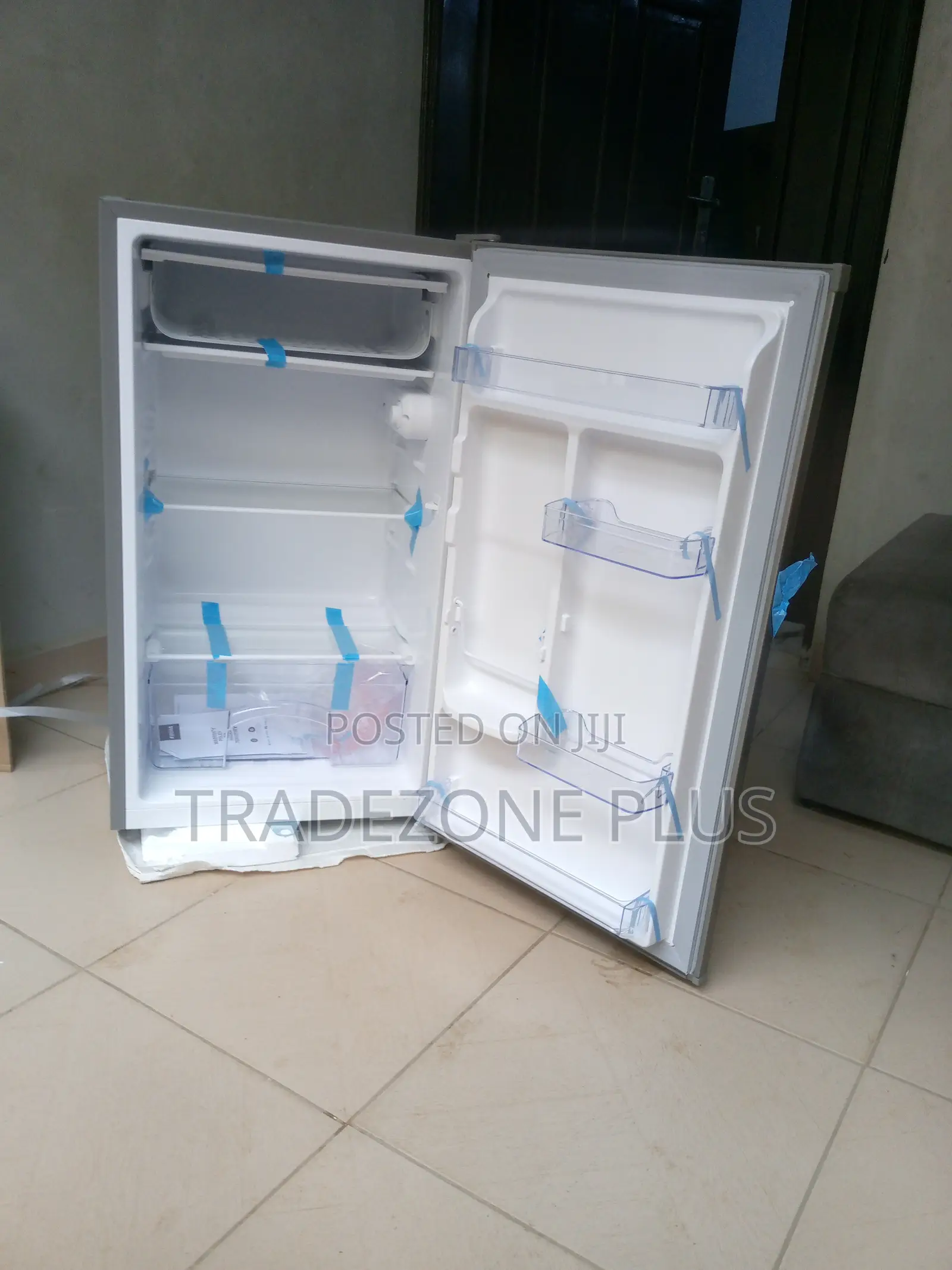 Amazing Bruhm 90ltrs Top Freezer Refrigerator