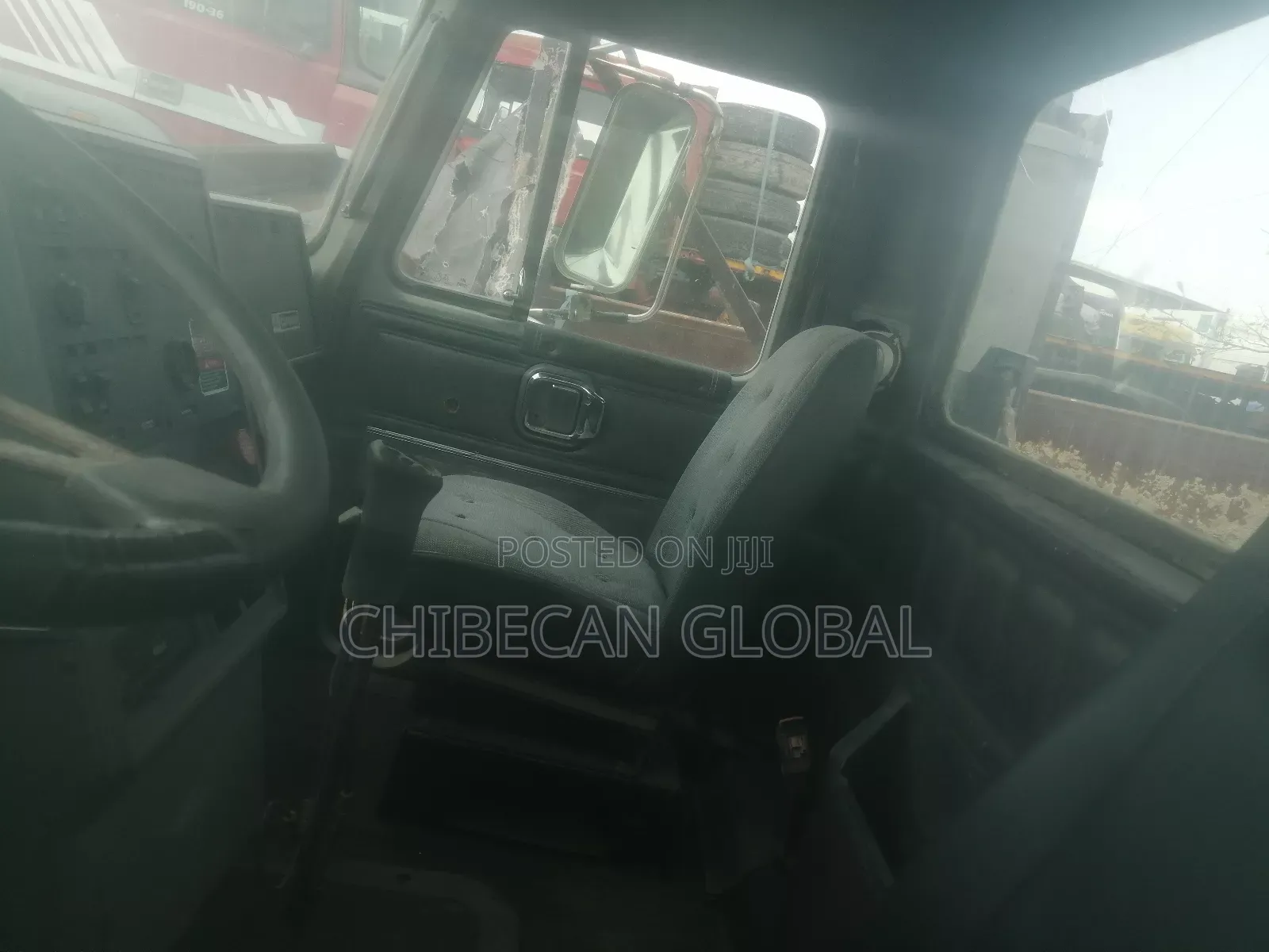 Mack CH Truckhead (Foreign Used) 10 Tyres