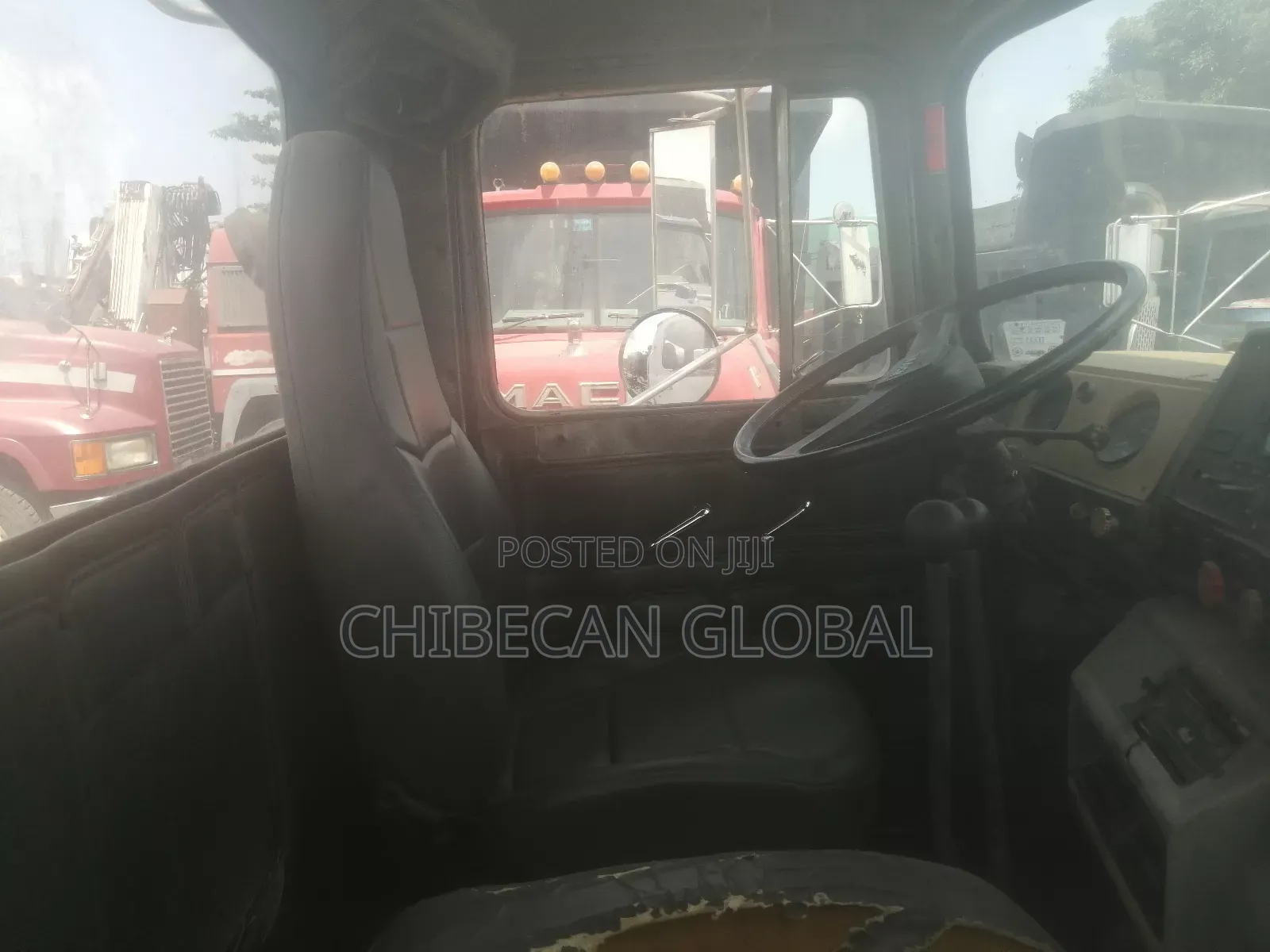 Mack Truck Head With 10 Tyres (Foreign Used)