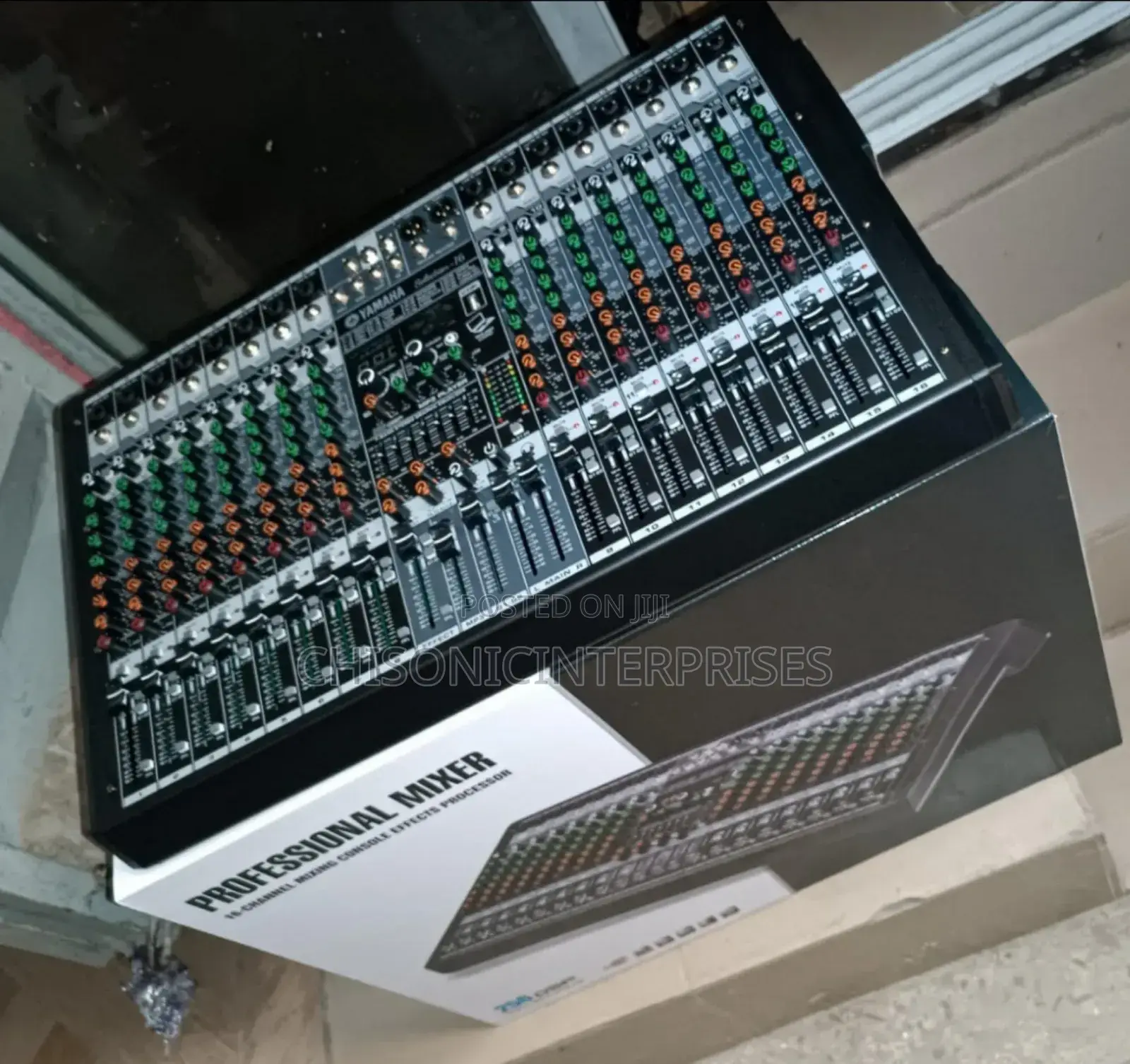 Yamaha Mixer Complete 16 Channels Mixer