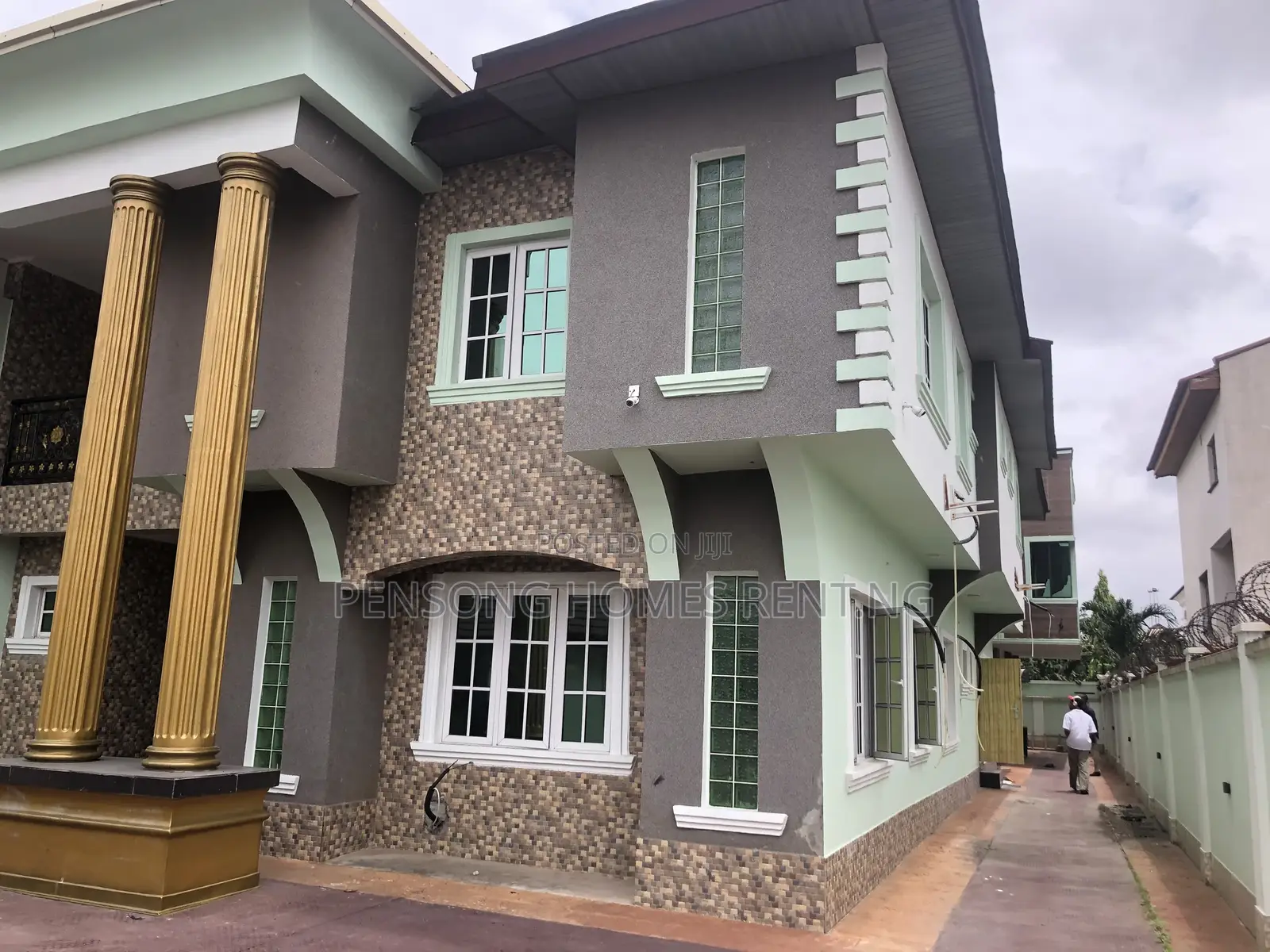 3bdrm Duplex in Lekki Phase 1 for rent