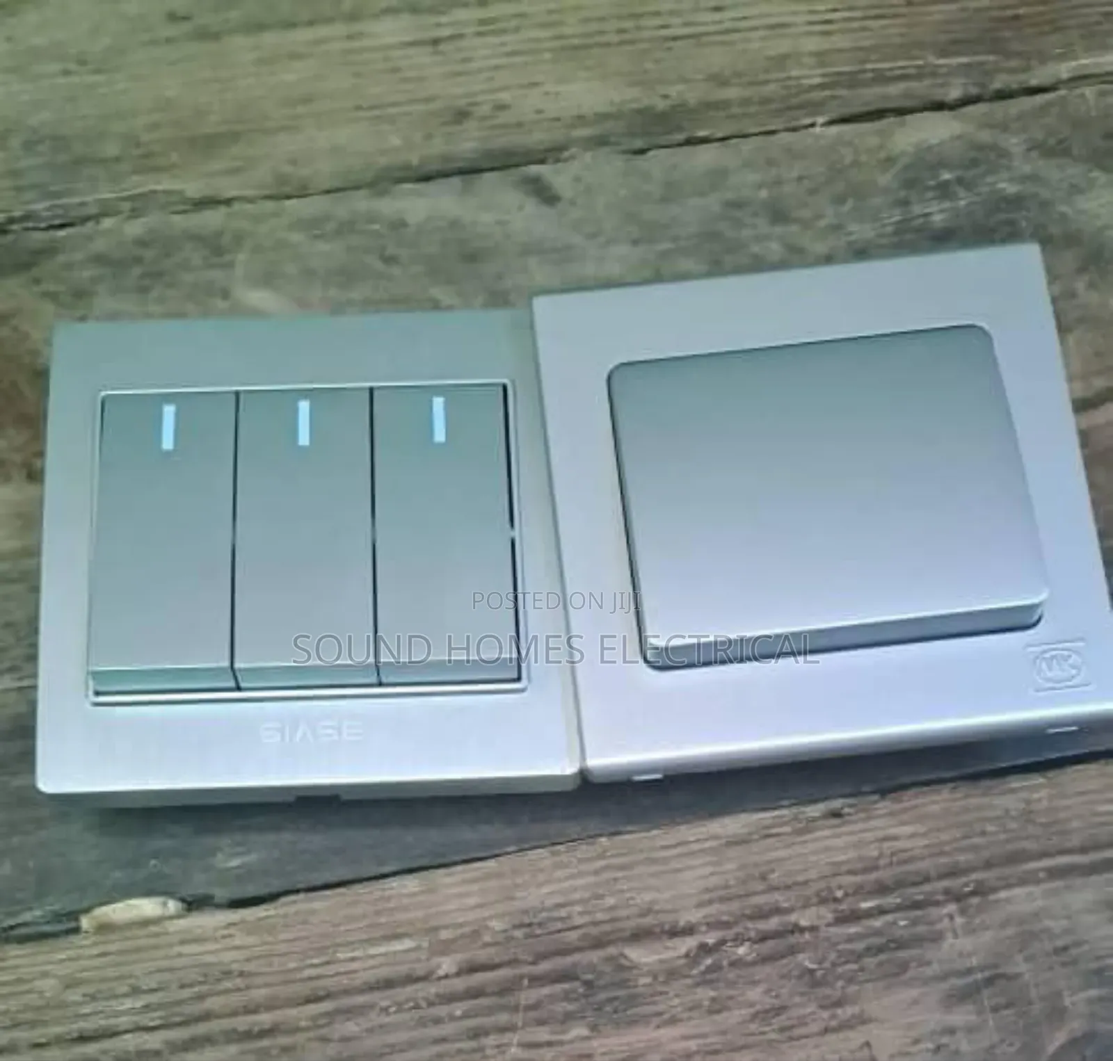 Silver Colour SIAZE Switches and Sockets