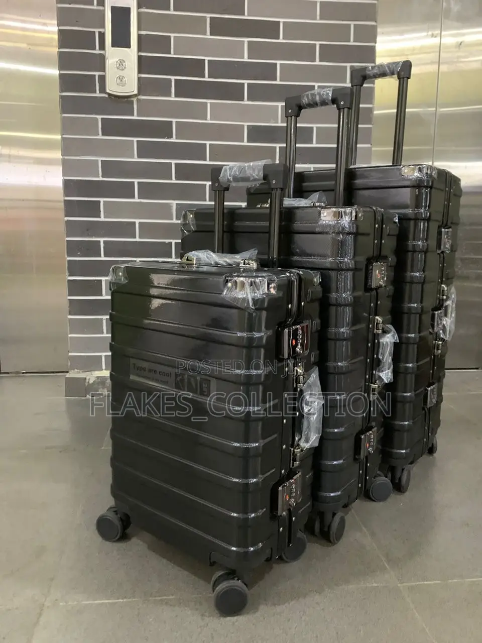 Set of 3 Aluminum Hardshell Luggage Box