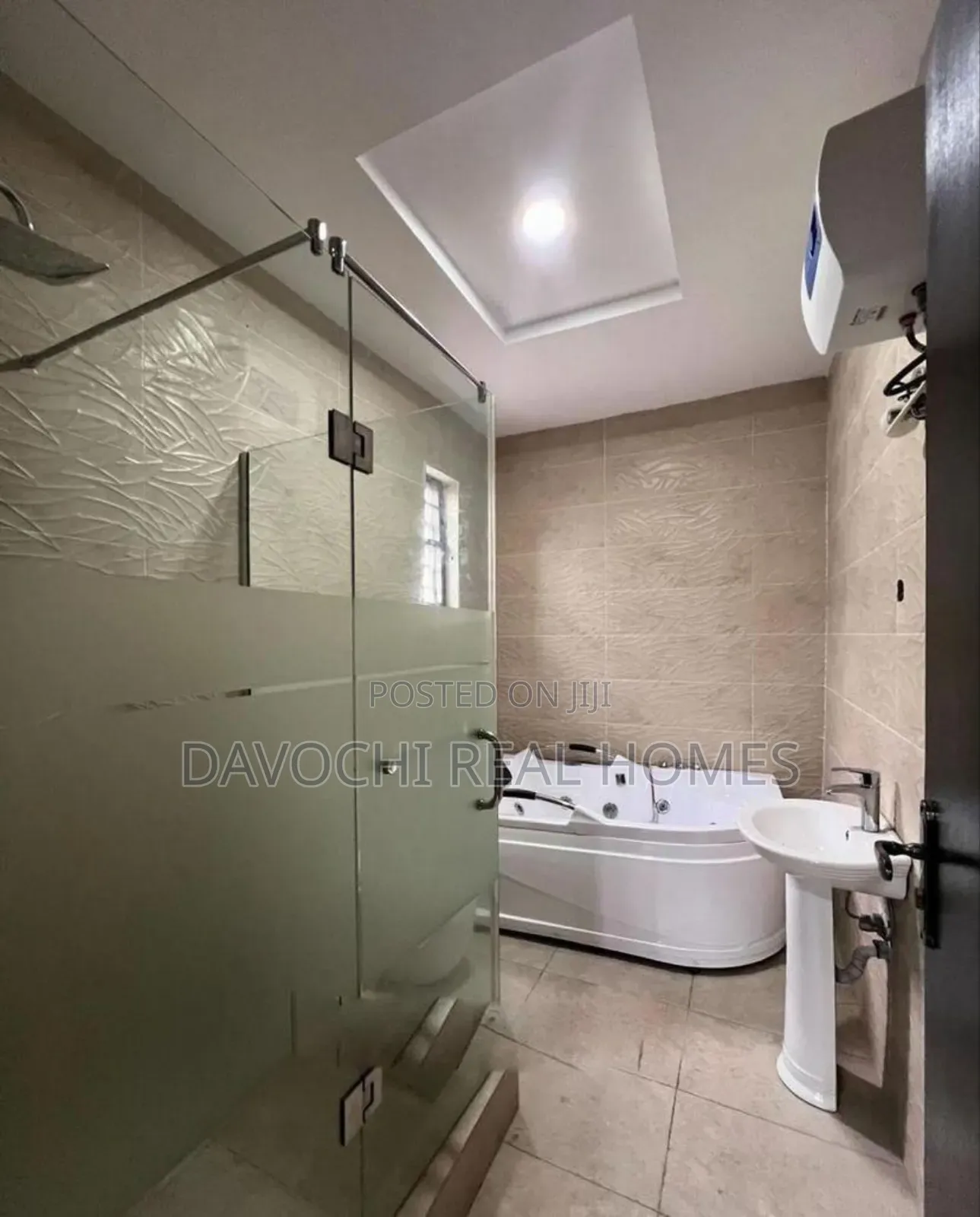 5bdrm Duplex in Lekki Ikate for rent