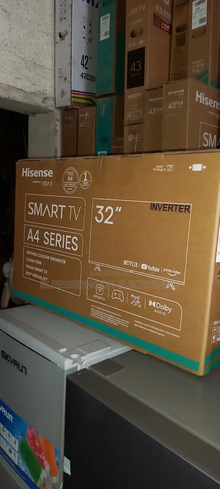 Hisense Inverter Smart Television Double Panels 32inches