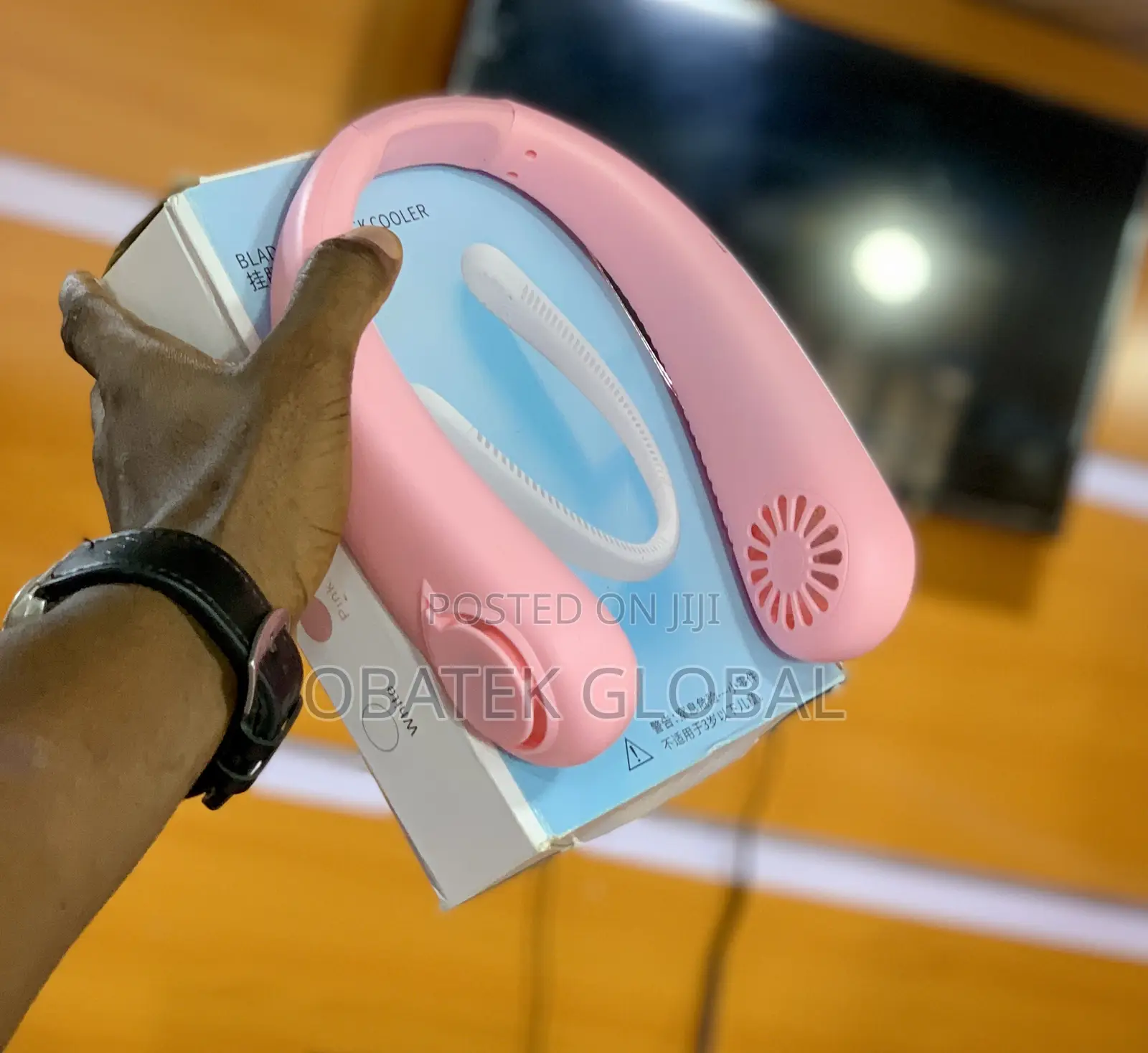 Bladeless Neck Cooler